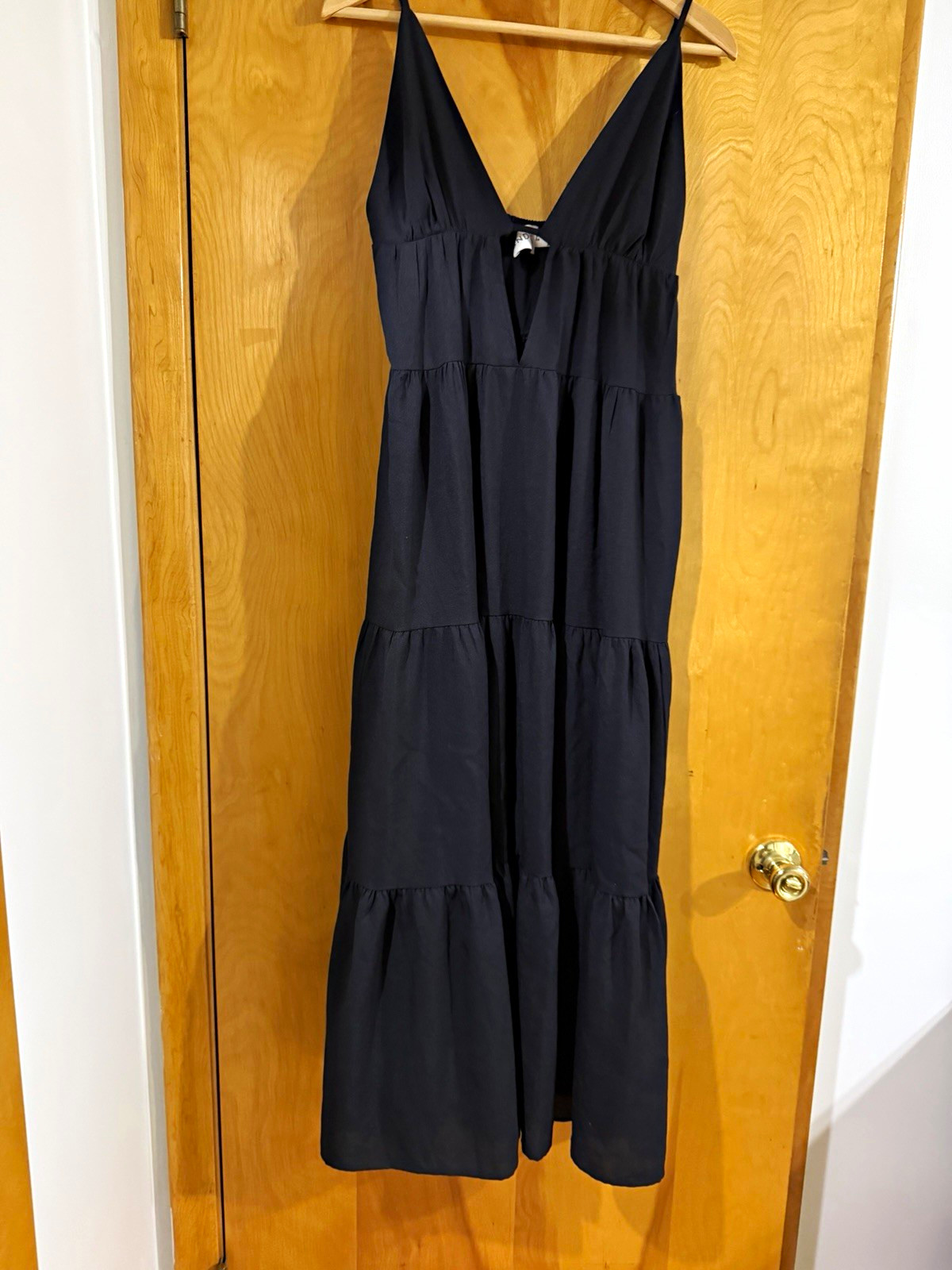 NORDY’S Black V-Neck Strappy Sleeveless Tiered Maxi Dress Long Size S