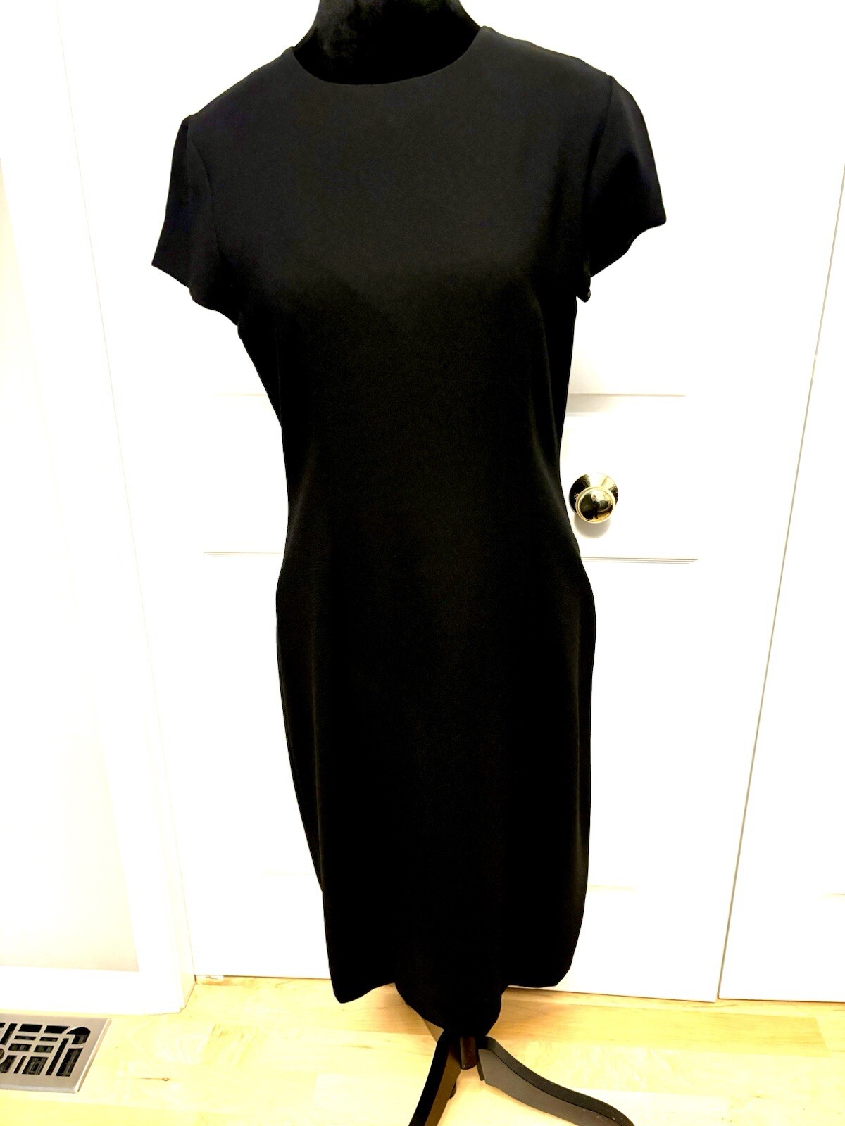 Classic Little Black Dress LBD by Jones New York Holiday womens Sz 6