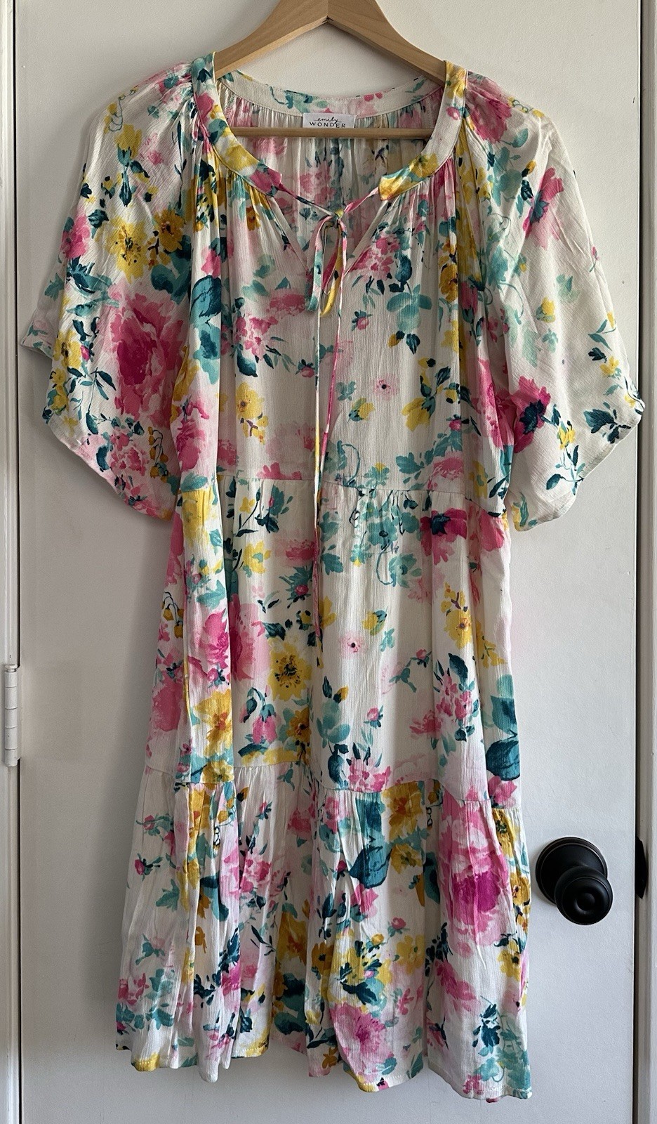 Emily Wonder White Pink Yellow Floral Babydoll Tiered Dress Women’s Large