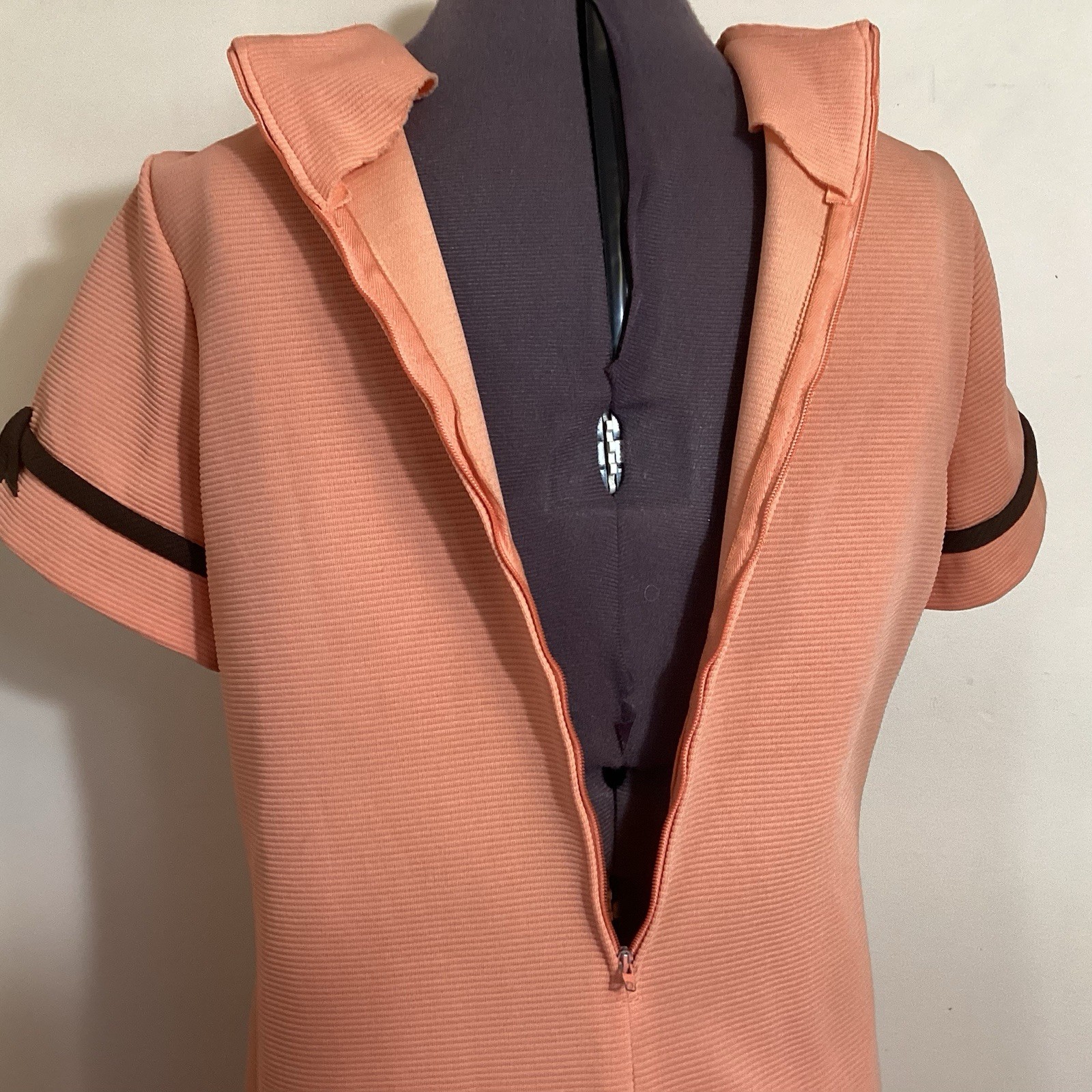 Handmade 60s Mod Retro Mini Shift Dress Size M Pink Salmon Contrast Bow Twiggy
