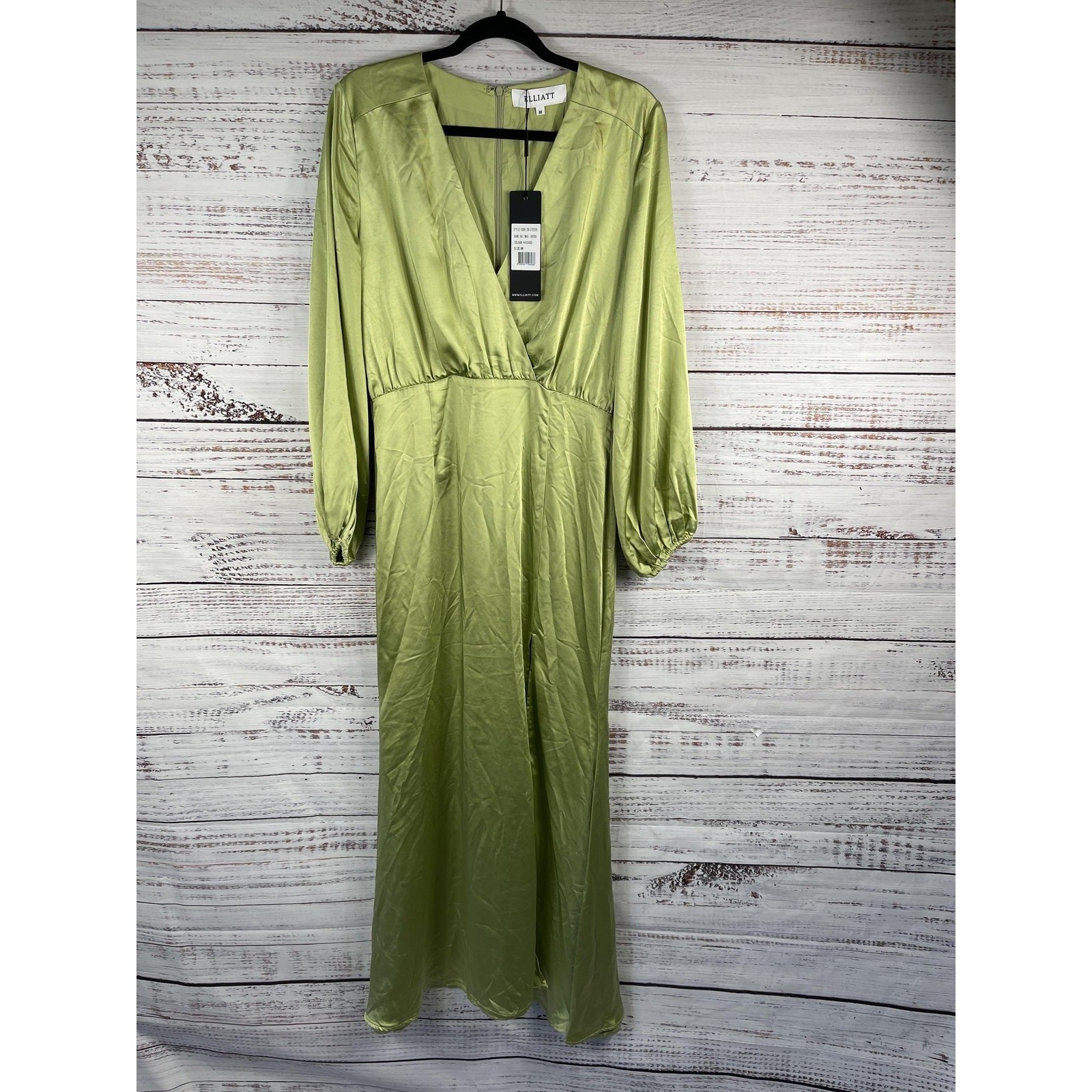 Elliatt Kai Maxi Dress Women’s Size Medium Avocado Long Sleeve V Neck Front Slit