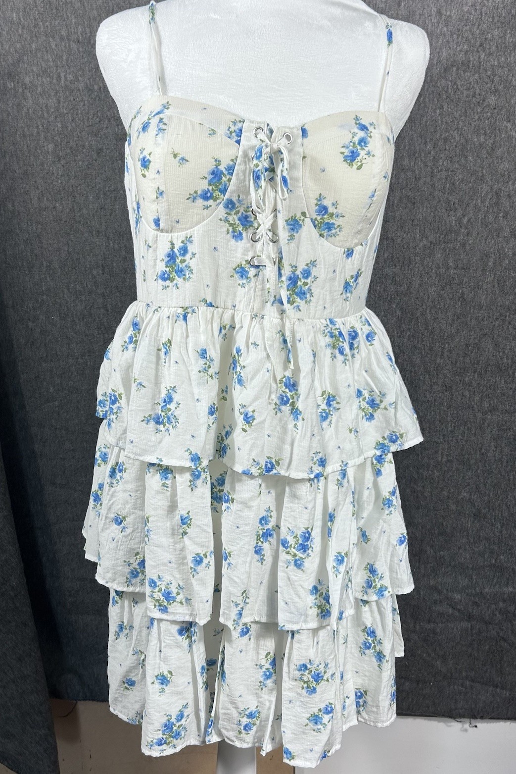 NWT Women’s Ditsy Floral Lace Up Corset Mini Dress Size L Tiered Boho Festival