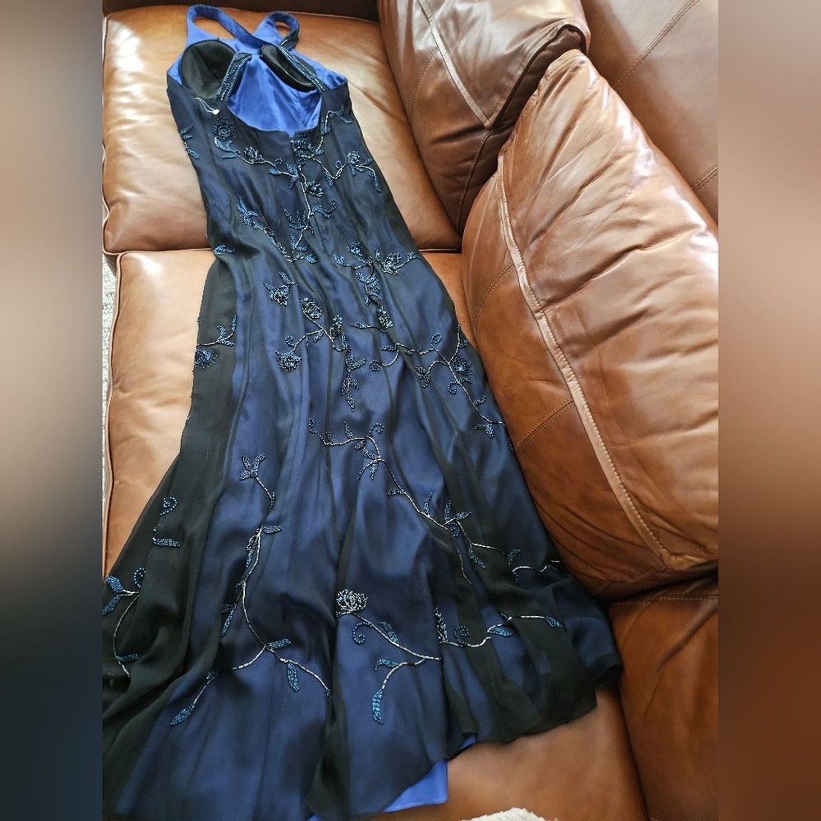 Cassandra Stone Blue Fully Beaded Size 8 Evening Gown $550 NWOT