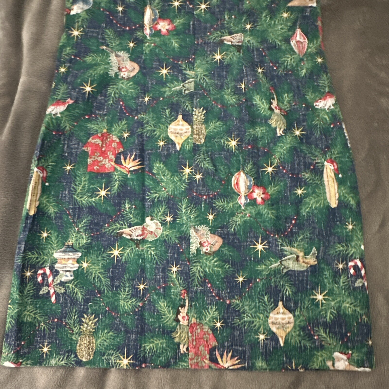 NWT 2022 REYN SPOONER Christmas Mele Kalikimaka Zipper Size 4 Women’s Dress