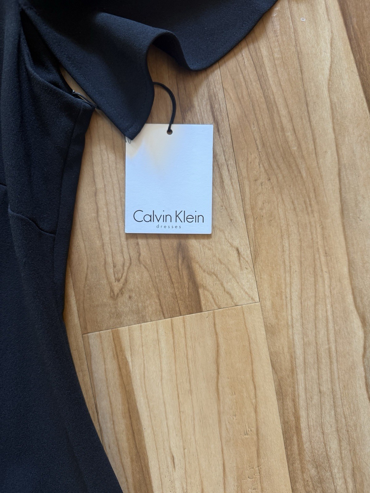 Calvin Klein Black Solid Sheath Dress Ruffle Short Sleeve Knee Length Size 2