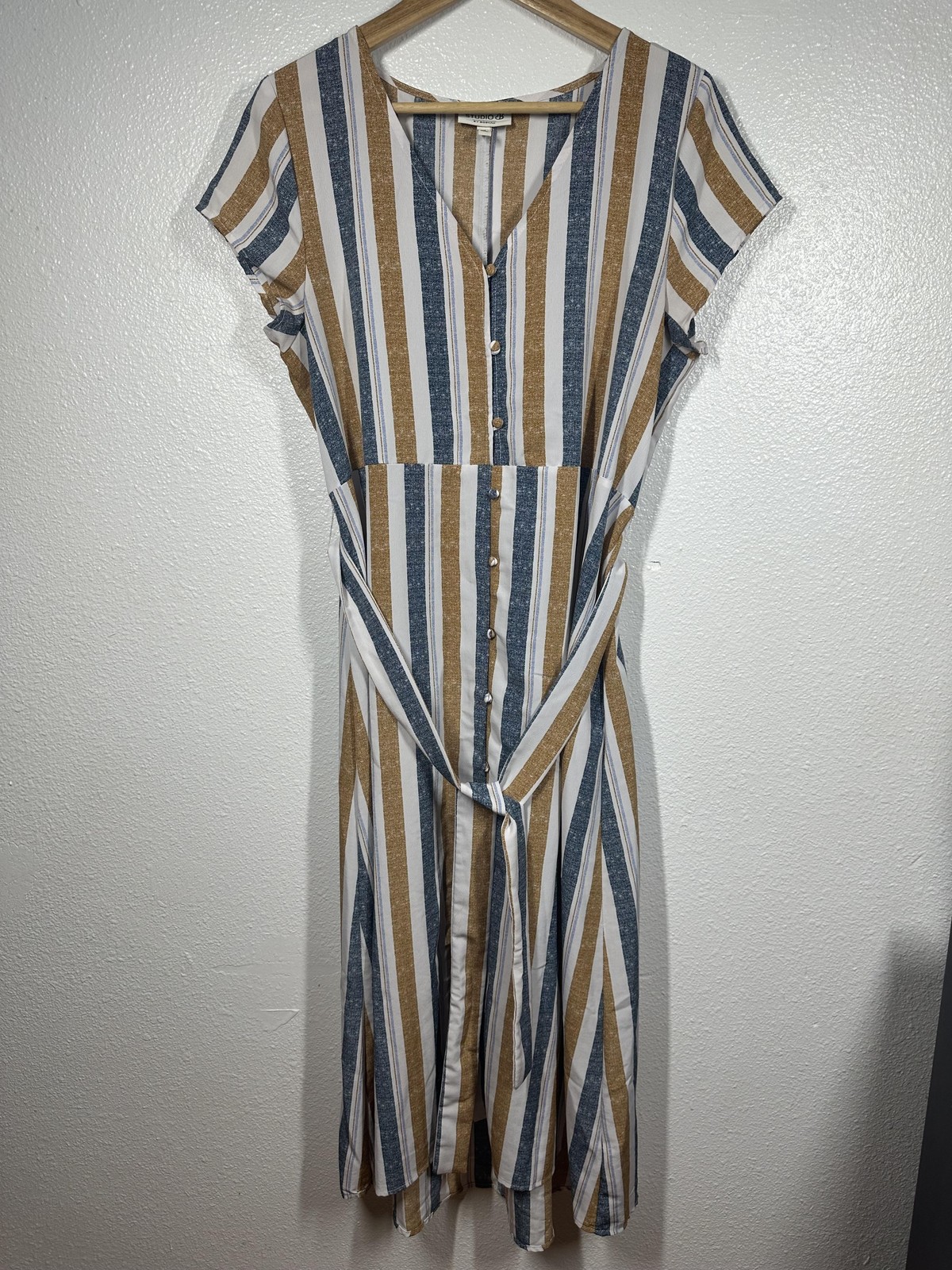 Bobeau Studio B Dress Womens Medium Blue Tan Striped Button Front Tie Waist
