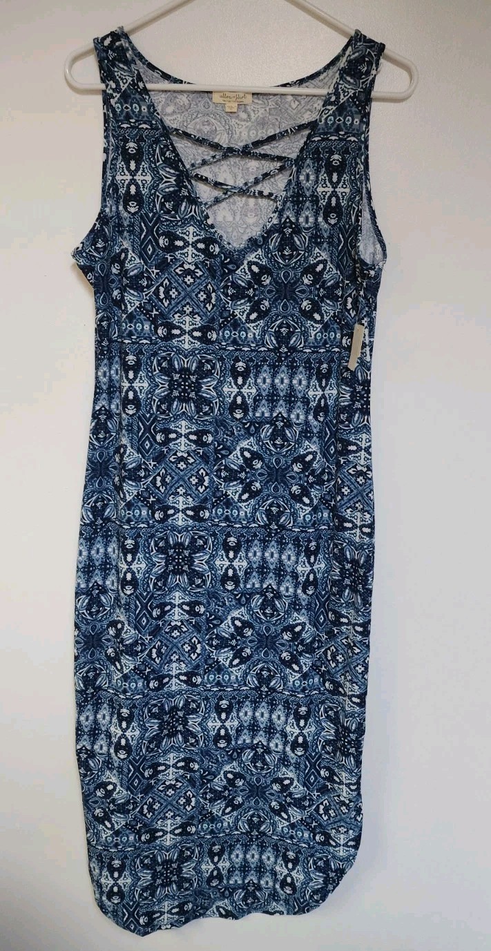 Ultra Flirt Dress Blue Multicolor – New With Tags – Women’s XL