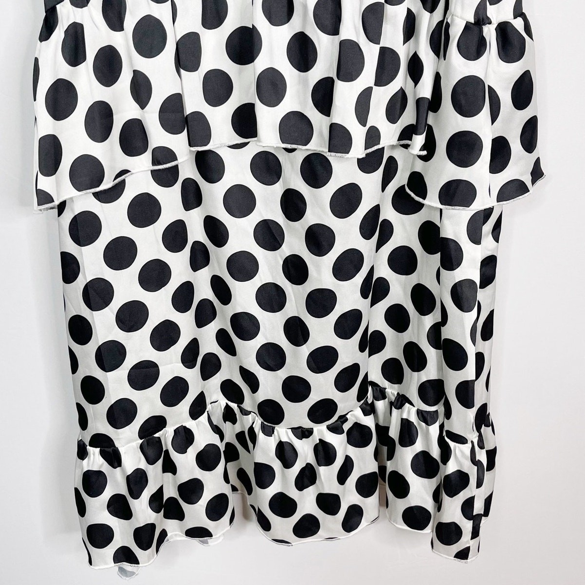 Blume Studio Maternity US 6 White Black Polka Dot Satin Tiered Ruffle Maxi Dress