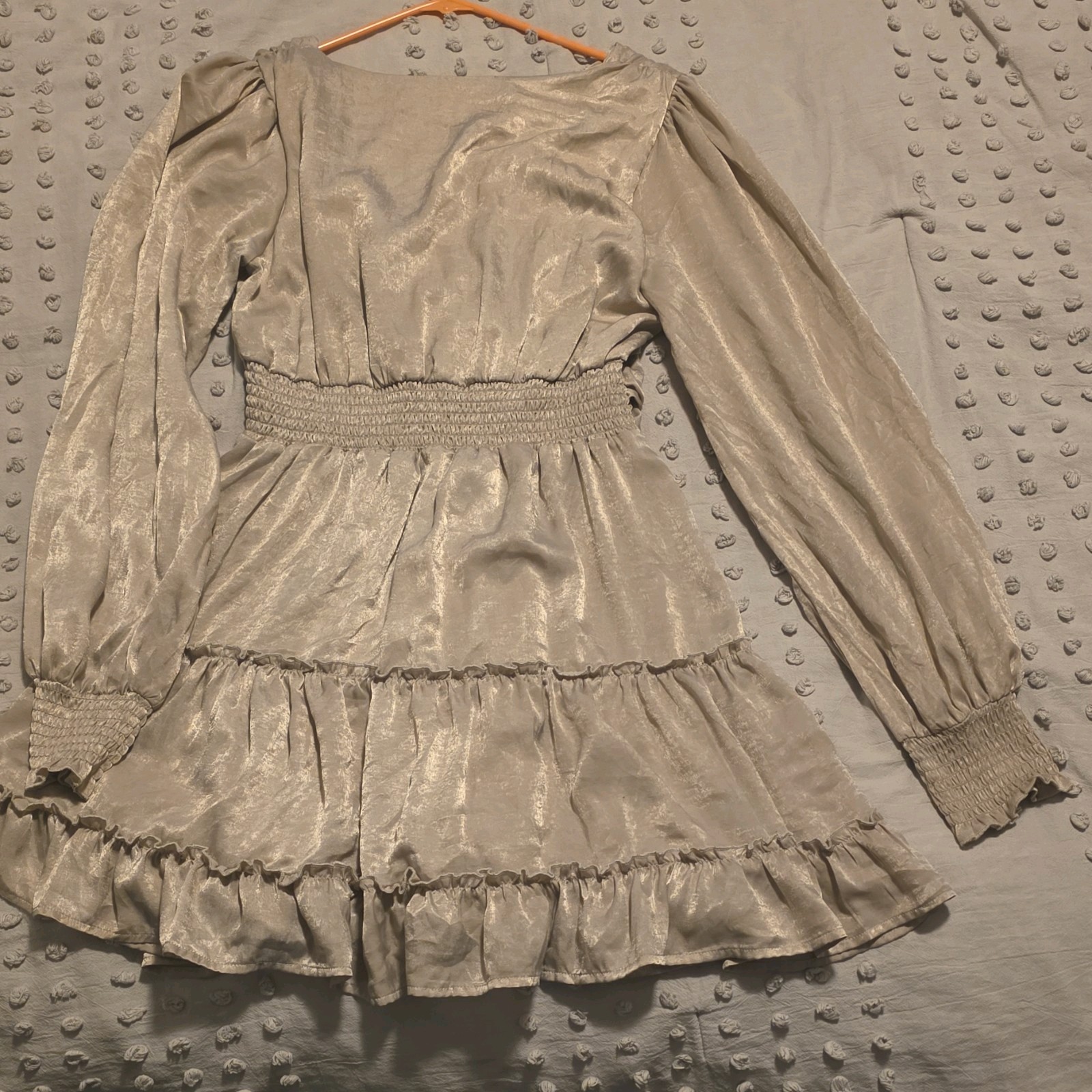 ALTERED STATE Beige Ruffle Fit & Flare Mini Dress V-Neck Long Puff Sleeve Size M