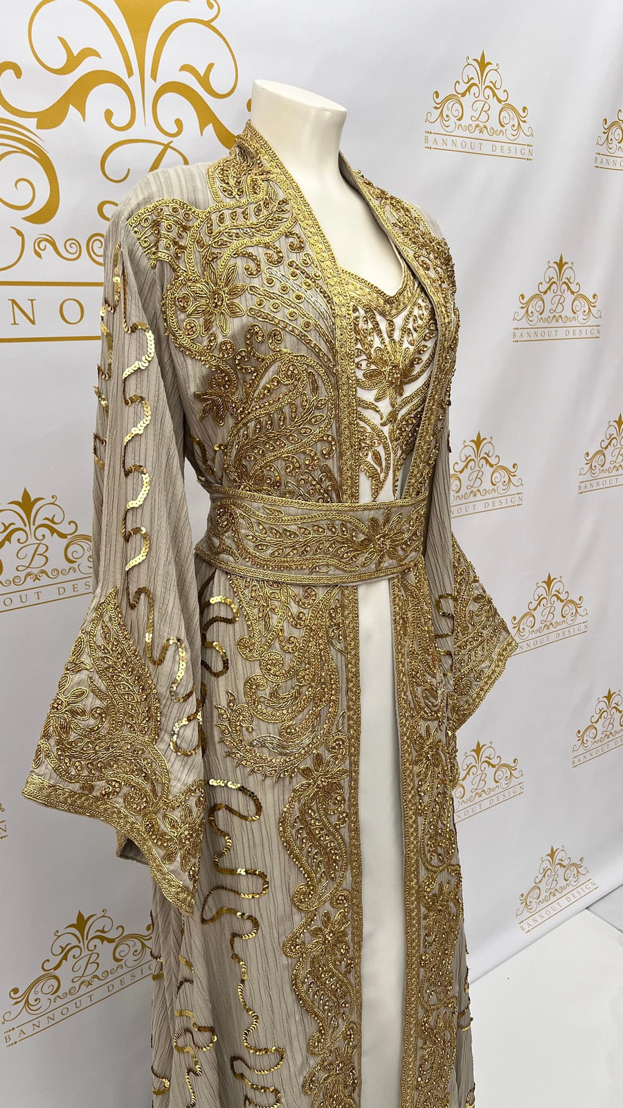 Kaftan Caftan Abaya Dress Golden Embroidery & Beads Paisley Design Long Sleeve