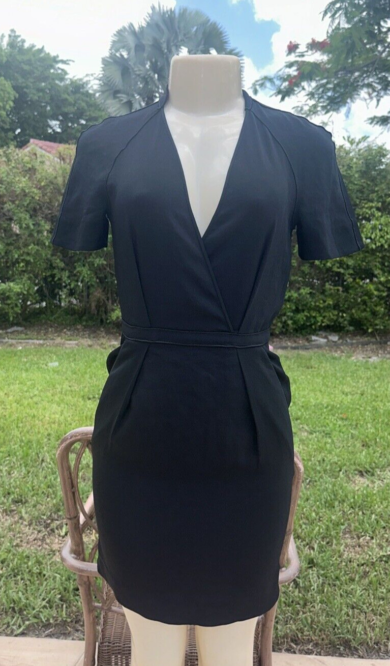 Stella McCartney BLACK STRETCH SHORT SLEEVE POCKET CASUAL Sz 38 MADE IN HUNGARY