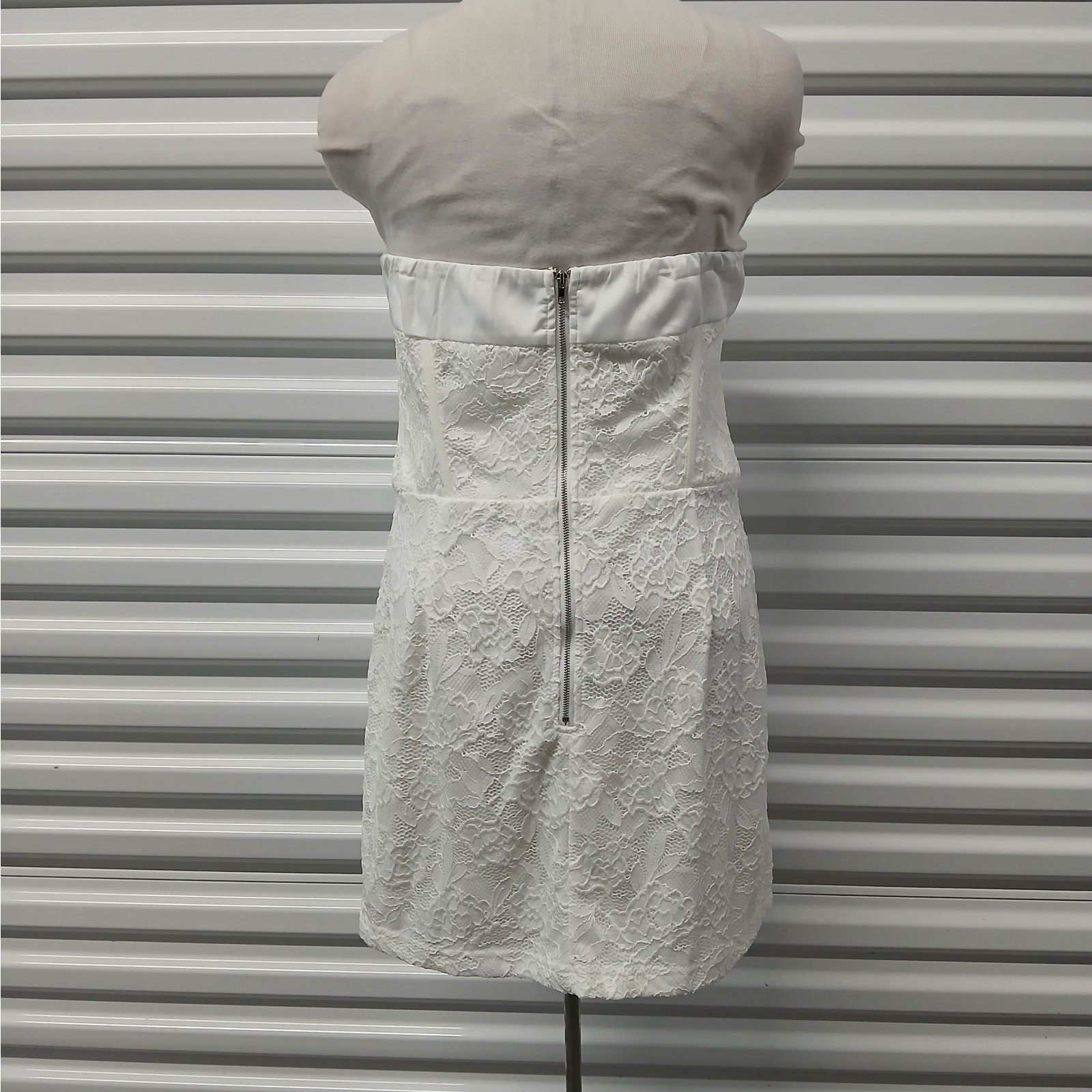 Princess Polly Brea Strapless Mini Dress Size 12 White Embroidered Lace Party