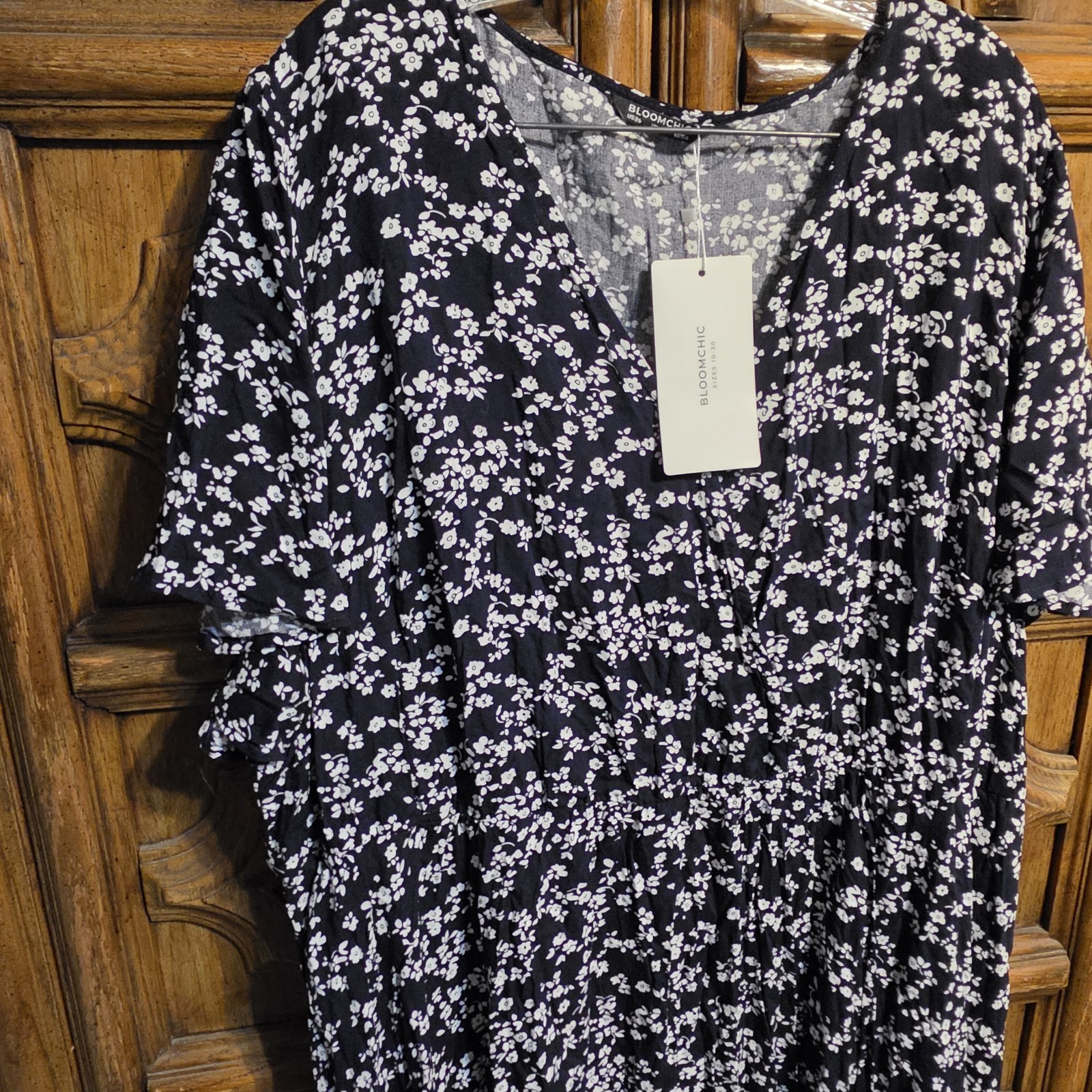 Bloomchic Navy Blue/White Floral V-Neck Short Sleeve Maxi Dress Plus Size 26