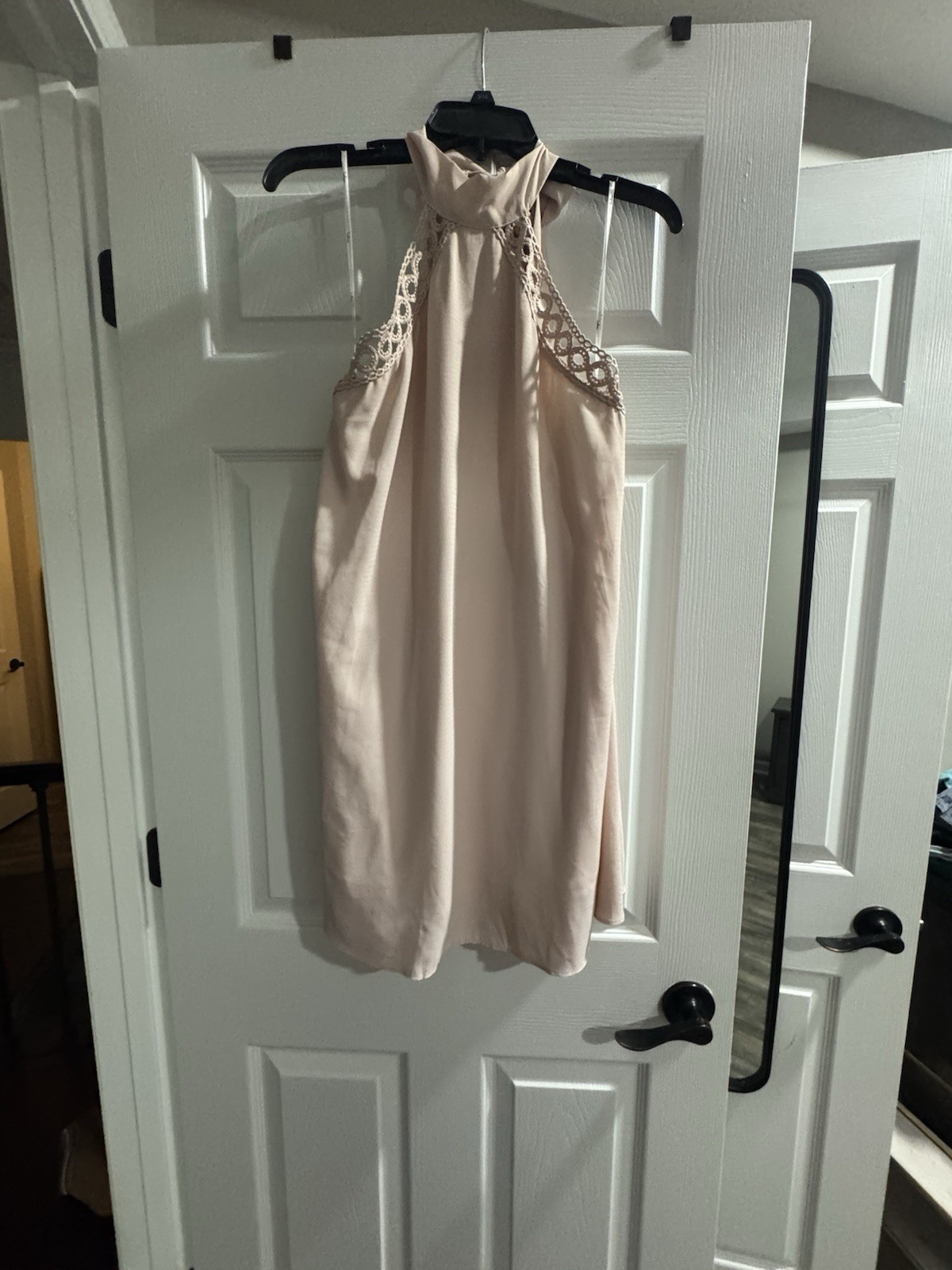 Lulu’s Any Sway Blush Pink Halter Mini Dress Crochet Trim Open Back Size L