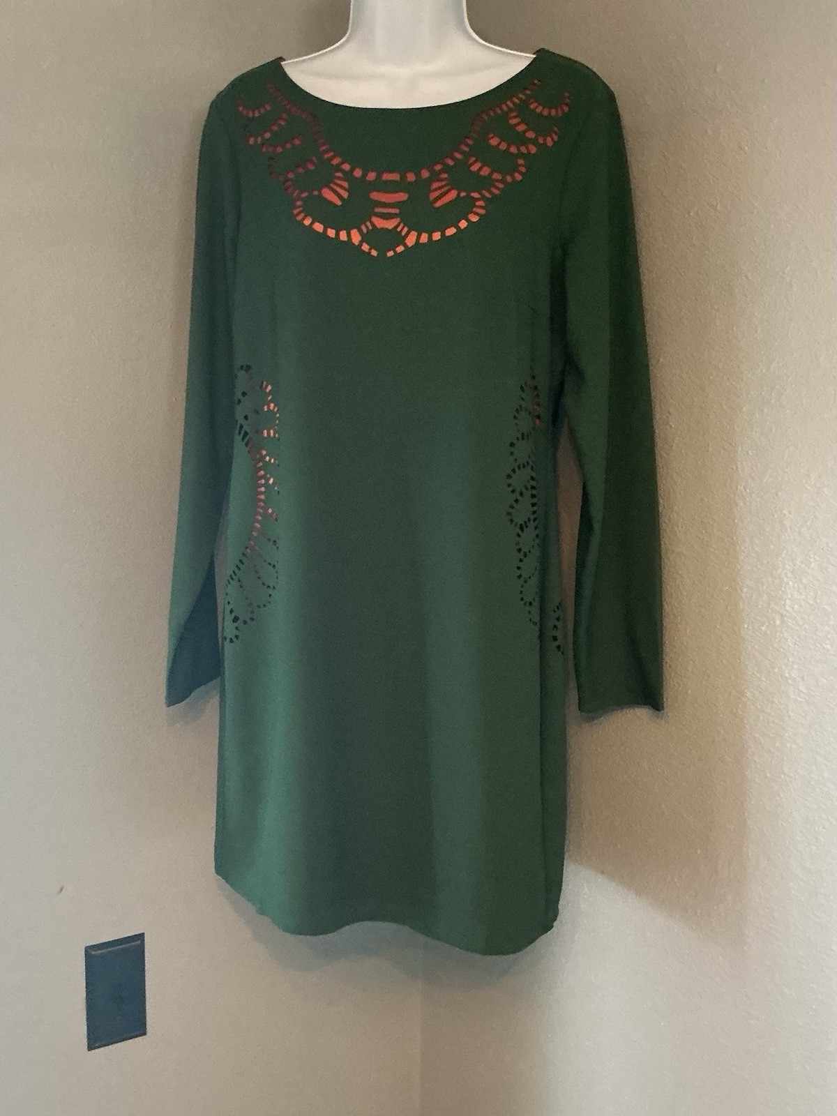 Women’s Green Dress By ARUEH Orange cutouts Size Large BEAUTIFUL