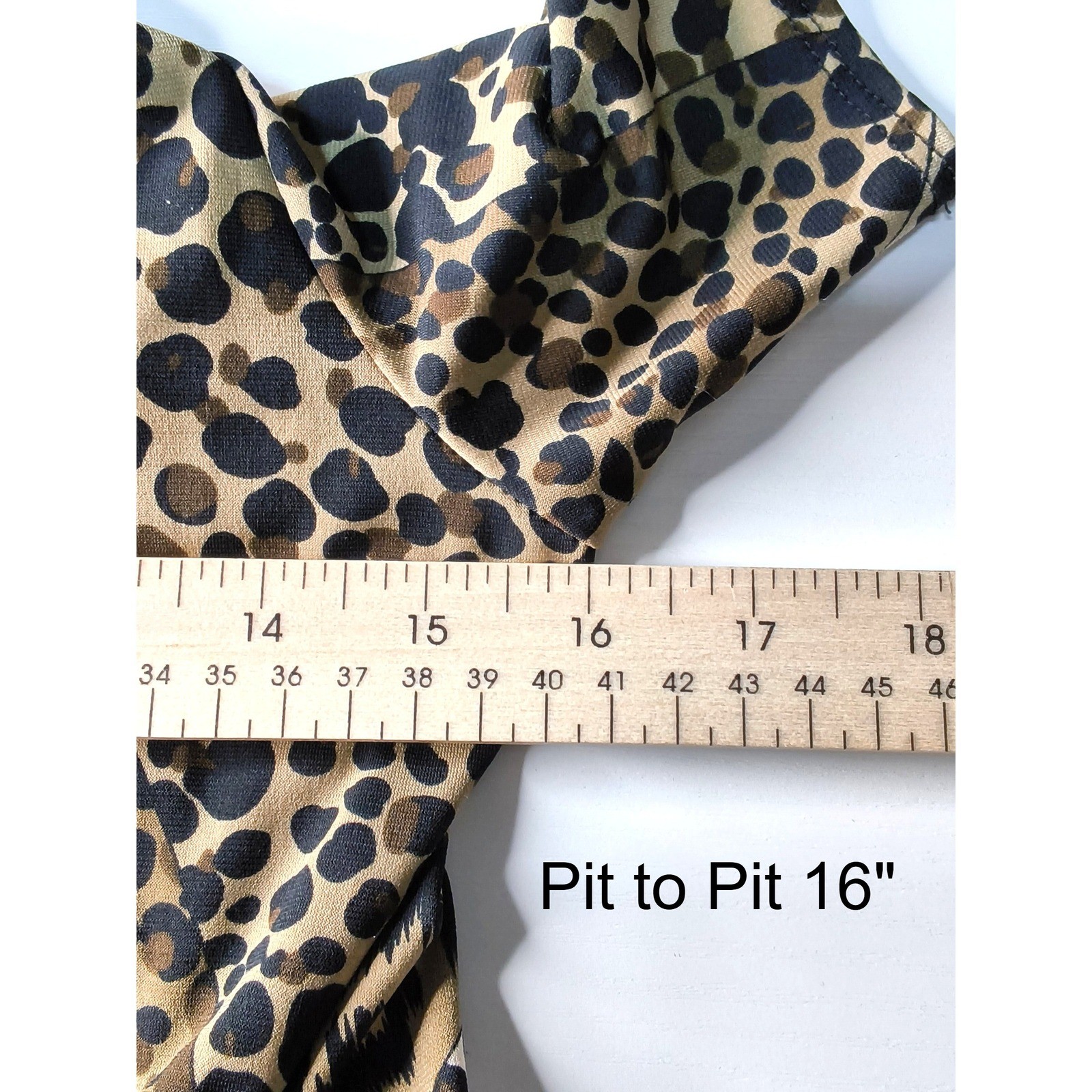 Soprano Wrap Dress Women Medium Brown Leopard Animal Print Short Sleeve