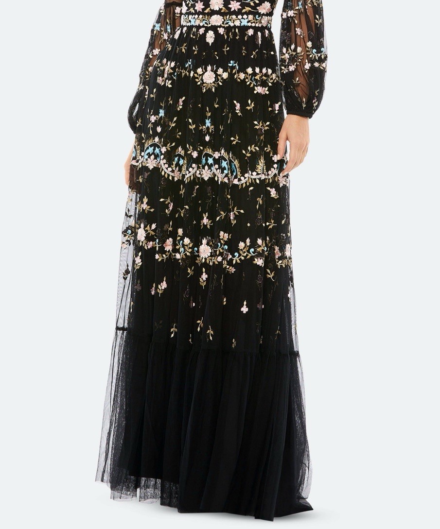 Mac Duggal 35111 Embroidered Floral Gown Black Long Bishop Sleeve Size 8 NWT