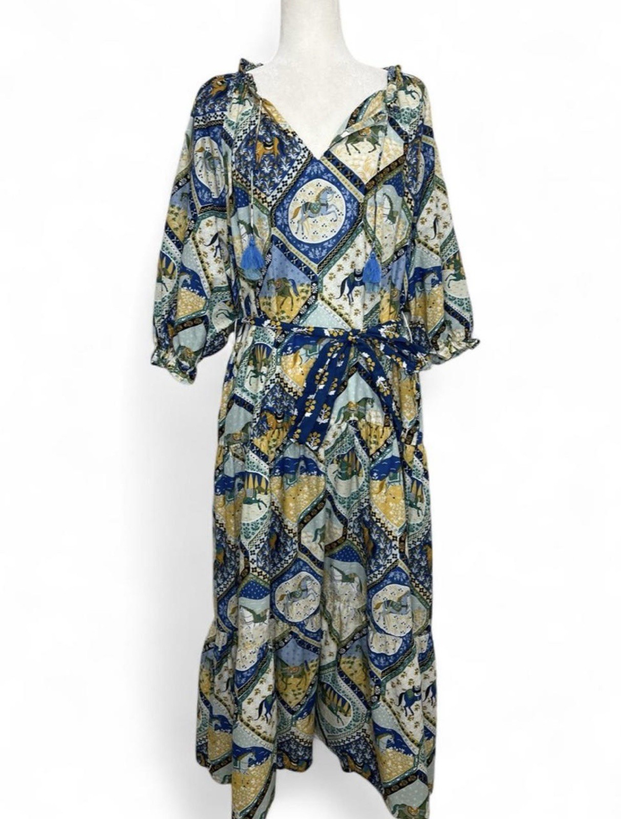 Printfresh The Devon Dress in High Horse Size Large OrganicCotton Has Small Hole