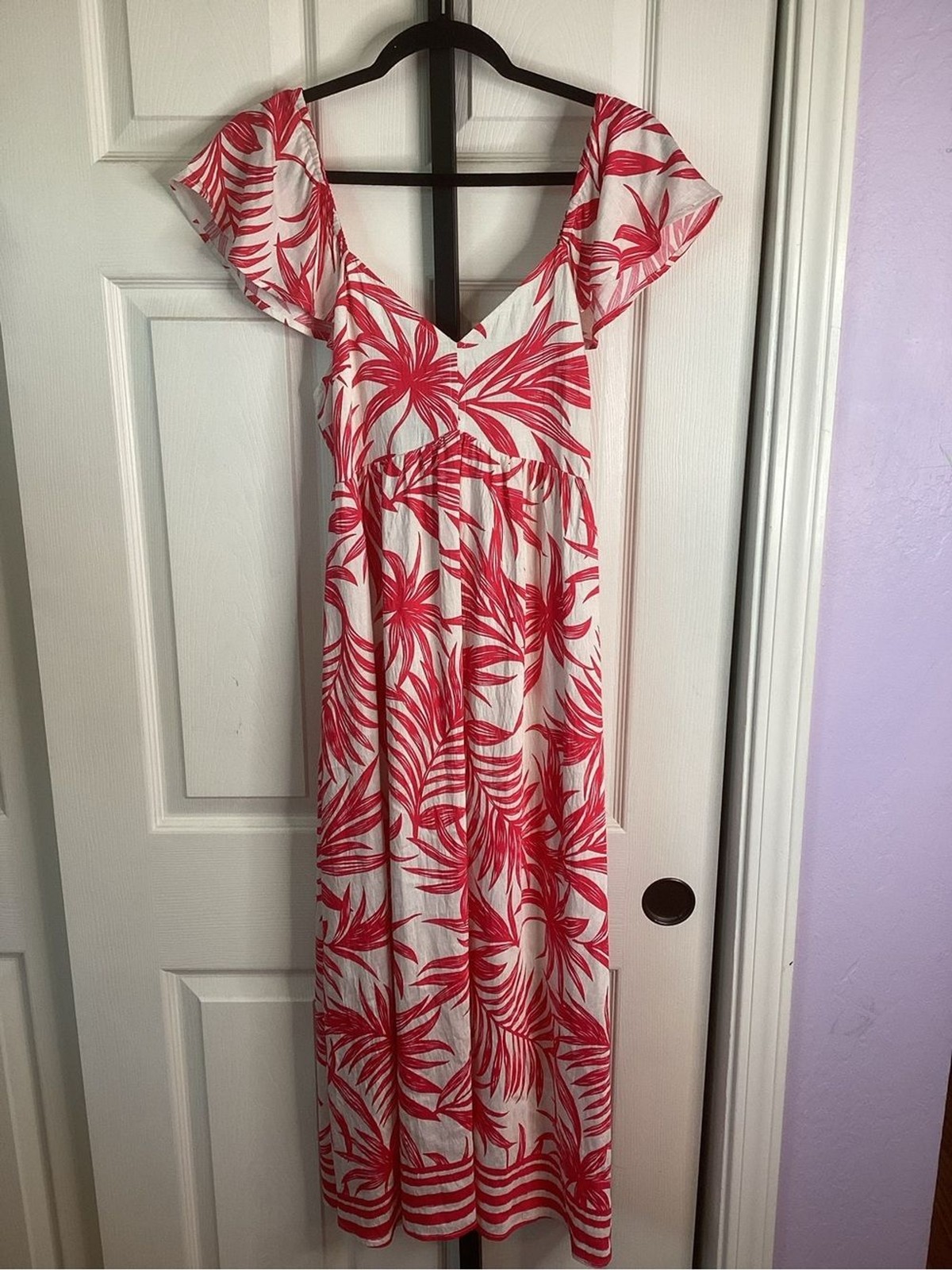 Very J White and Red Tropical Print Maxi Dress, size Small, NWT
