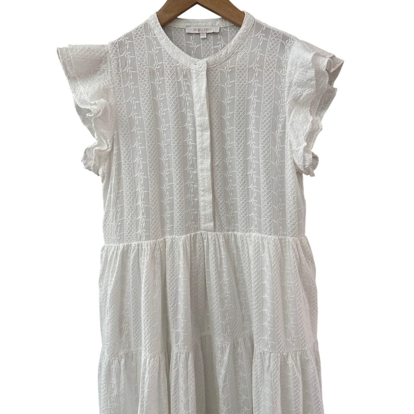 Olivaceous Embroidered Flutter Sleeve Midi Dress White Pockets Size Large