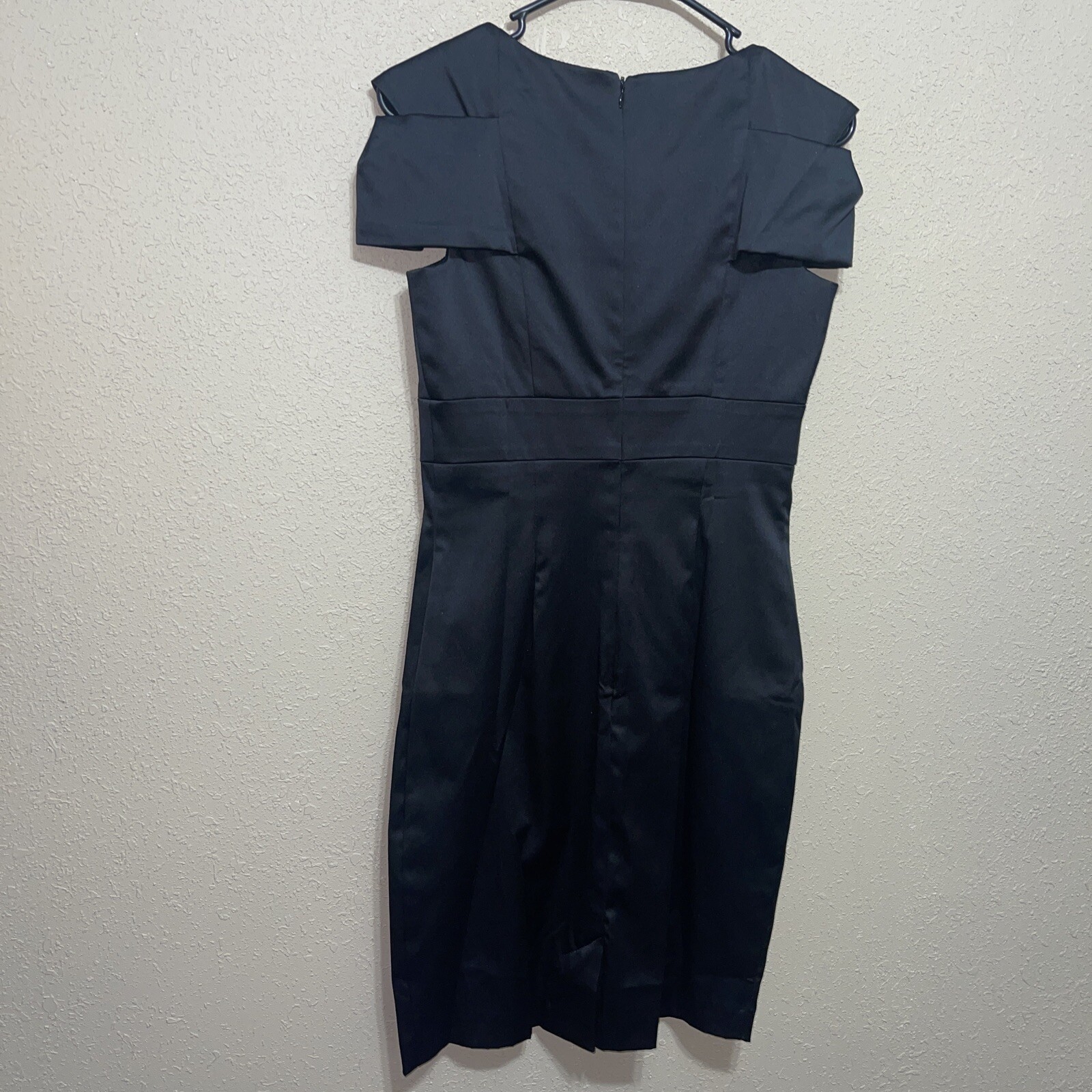 Single Los Angeles BLACK Dress Size 2 NEW