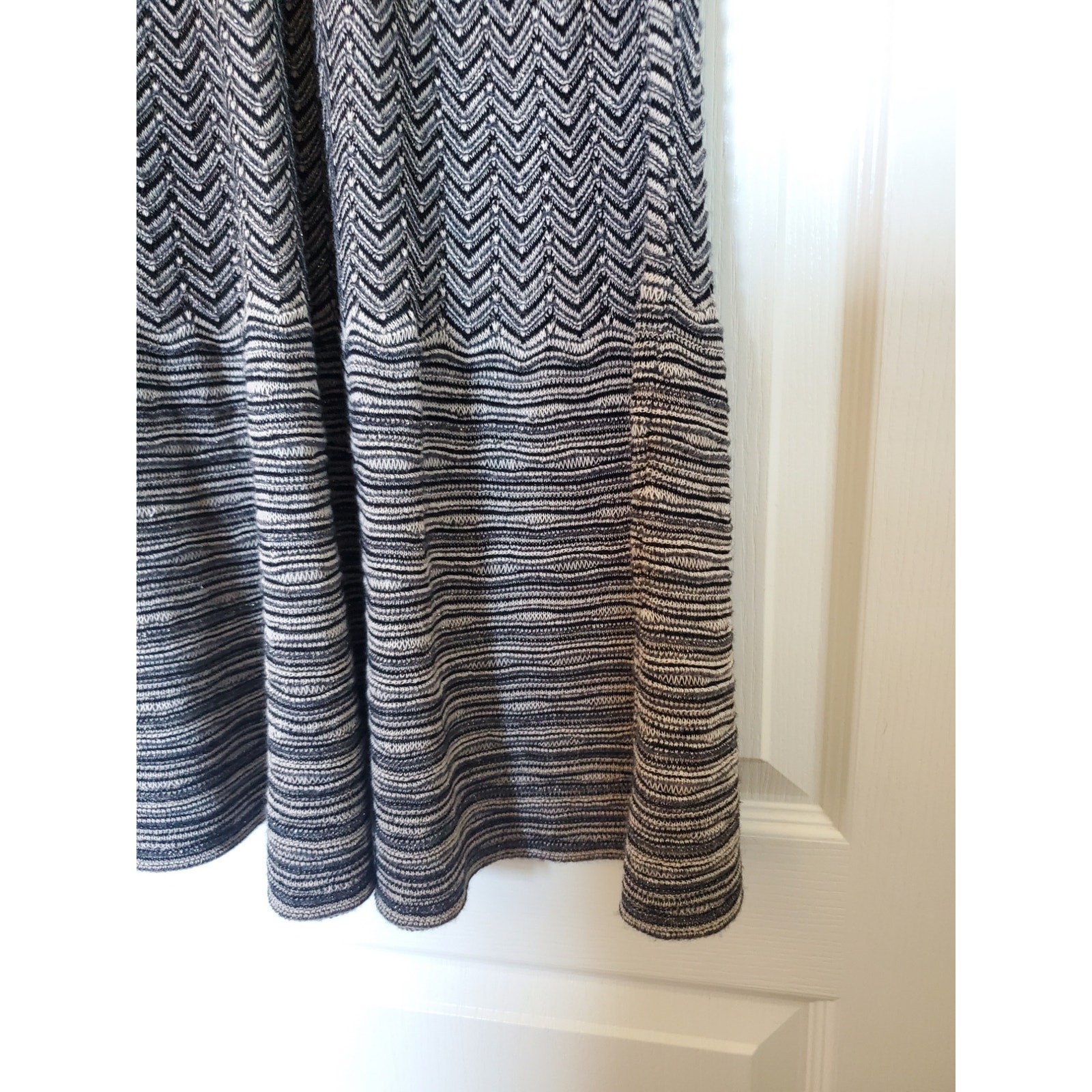 Knitted & Knotted Silver Stripe Chevron Wool Blend Sleeveless Midi Dress Medium
