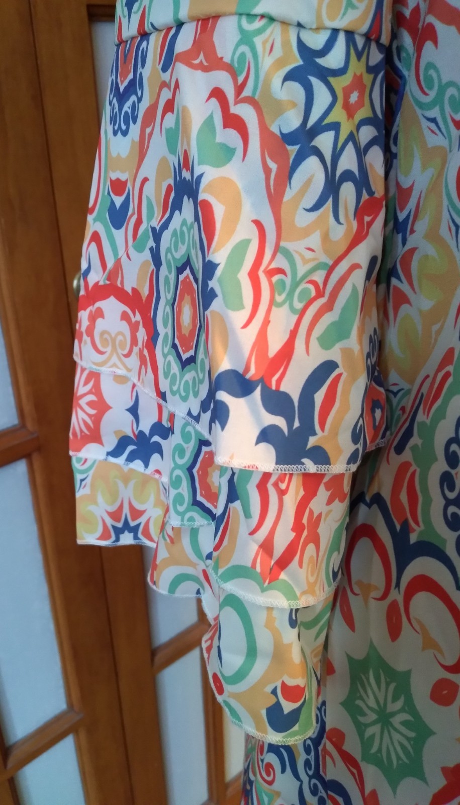 Women’s Floral Shift 3/4 Flutter Sleeve V-Neck Lightweight Boho Dress Size S NWT