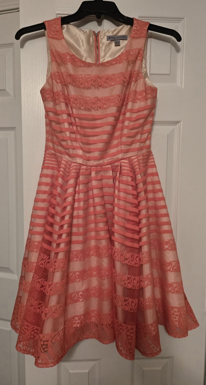 Danny & Nicole CUTE Peach & Cream Lace, Fit & Flare Sleeveless Dress, Lined