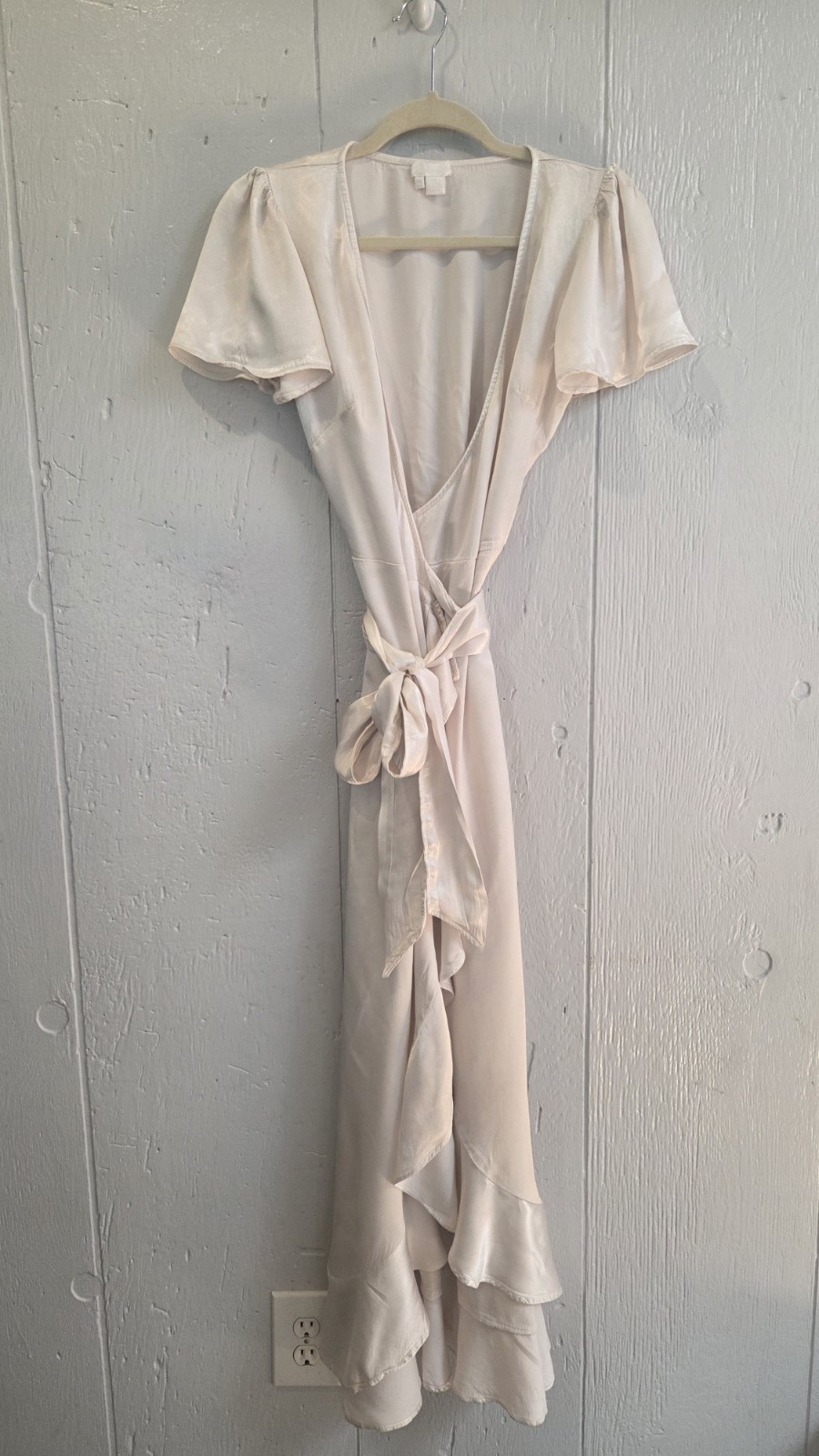 Ghost London Romantic Ethereal Womens XS Satin Ivory Wrap Maxi Dress Flutter