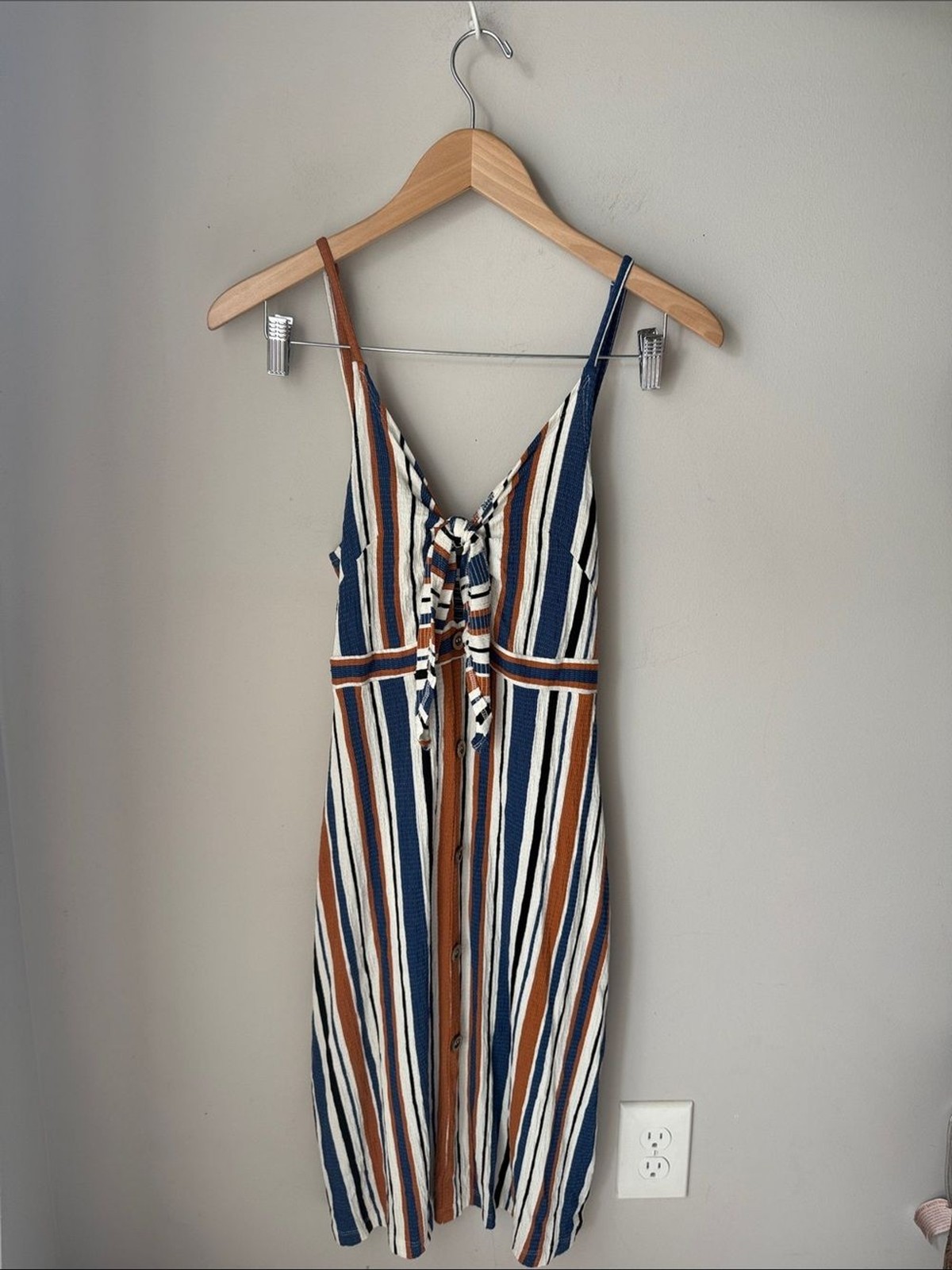 Love Tree Striped Midi Dress Small Tie Front Adjustable Straps Smocked Back Blue