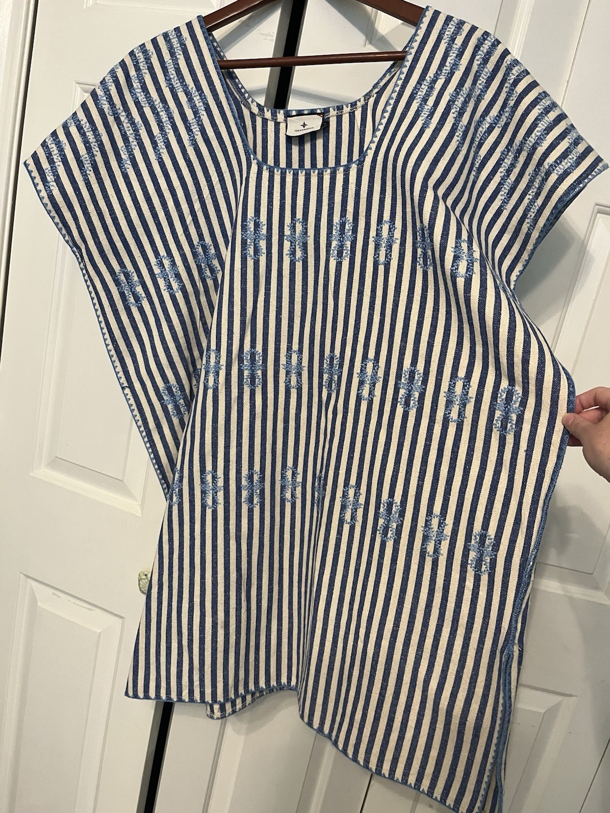 Tuckernuck Blue And White Striped Embroidered Canvas Tunic Dress Coverup XL