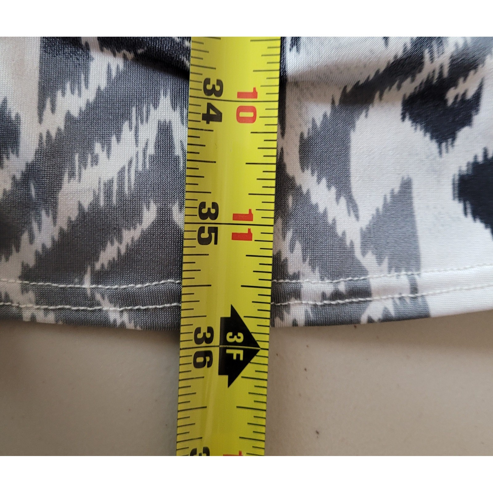 Unbranded Geometric Ikat Shift Dress Womens 1XL Black Grey Boho Scoop Neck