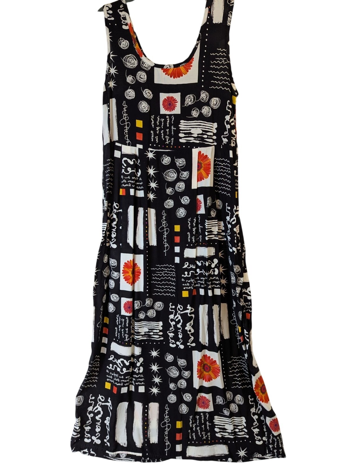 Wild Berries size M Dress Maxi Shift Island Tropical Floral Pullover Geometric