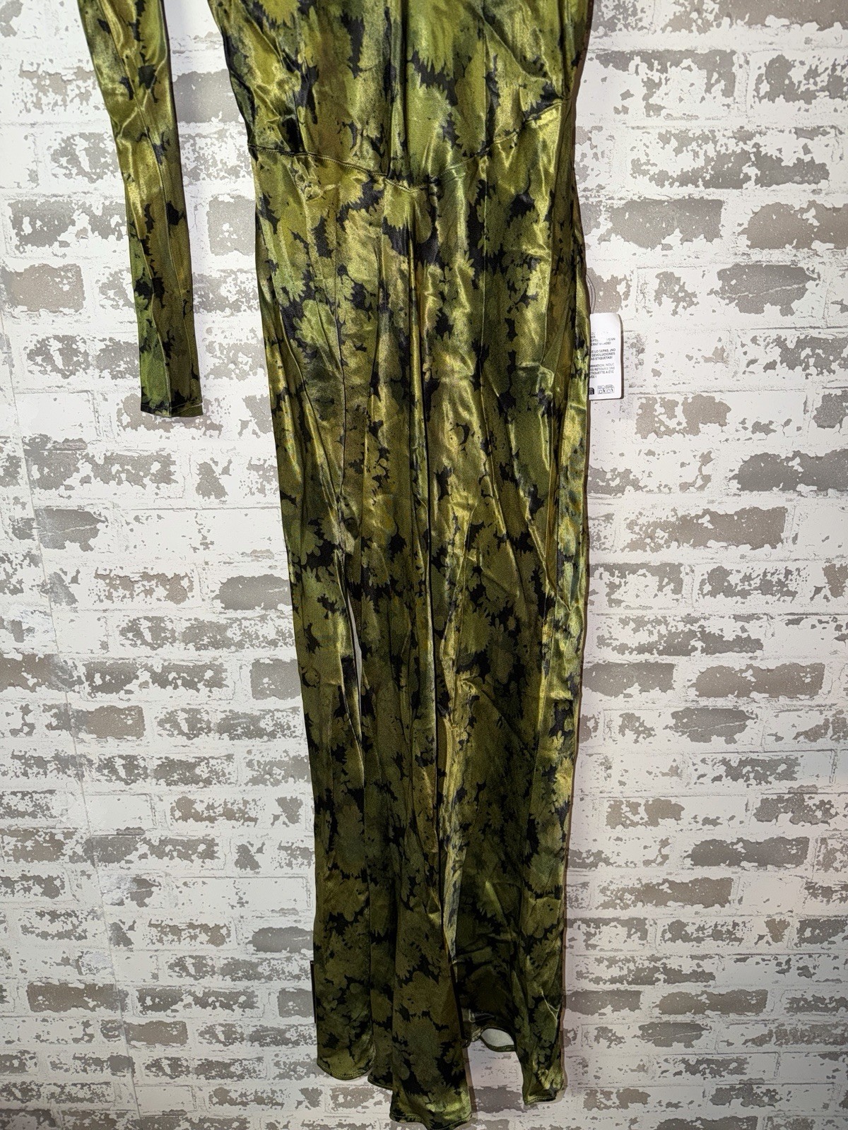 NWT! Topshop One Sleeve Twist Strap Satin Maxi Dress – Green Size US 10 $129