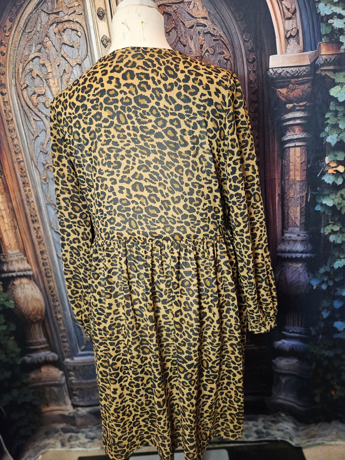 Time and Tru Dress L Silky Leopard Print Boho Hippie Peasant Babydoll Sundress