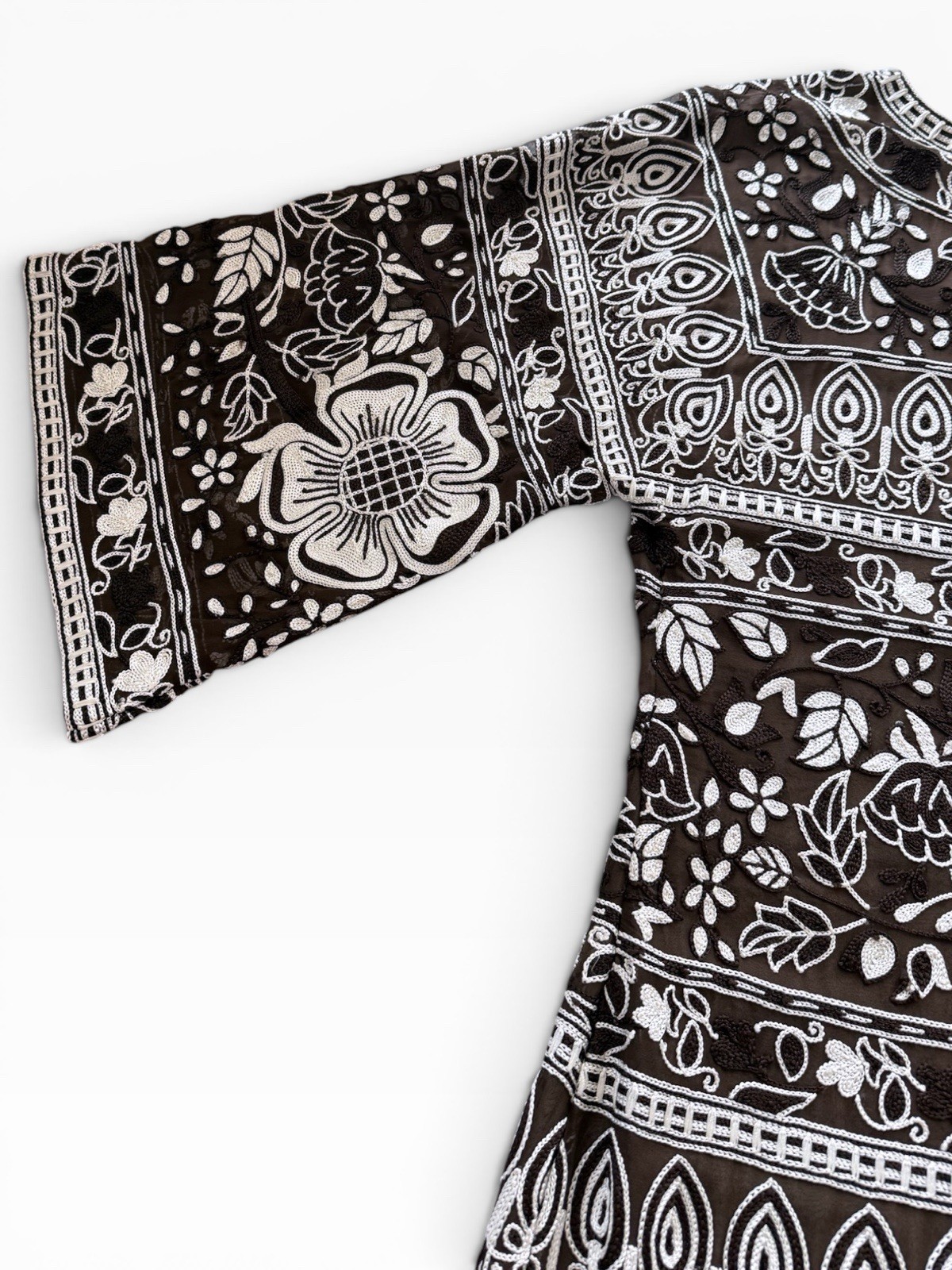 Archival 2004 Naeem Khan Fully Embroidered Silk Shift Dress Circa 2004