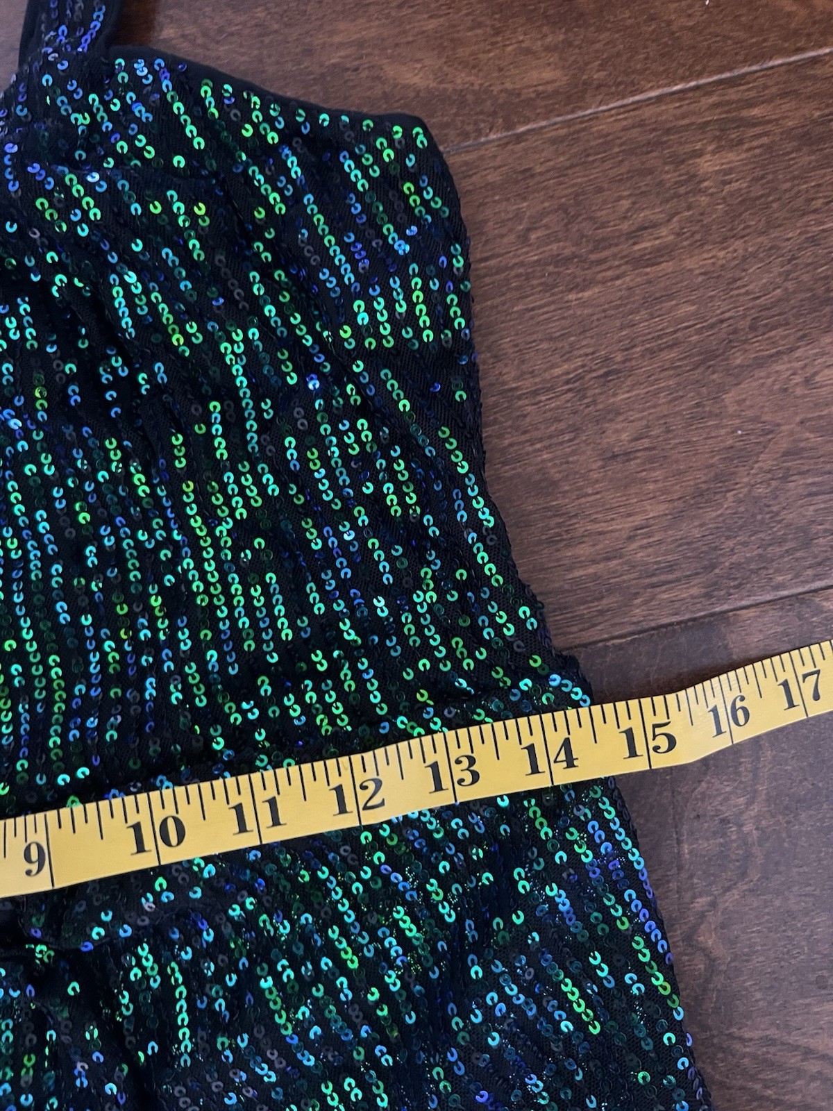 Grace Karen NWT Size M Green Sequence Cocktail Formal Dress