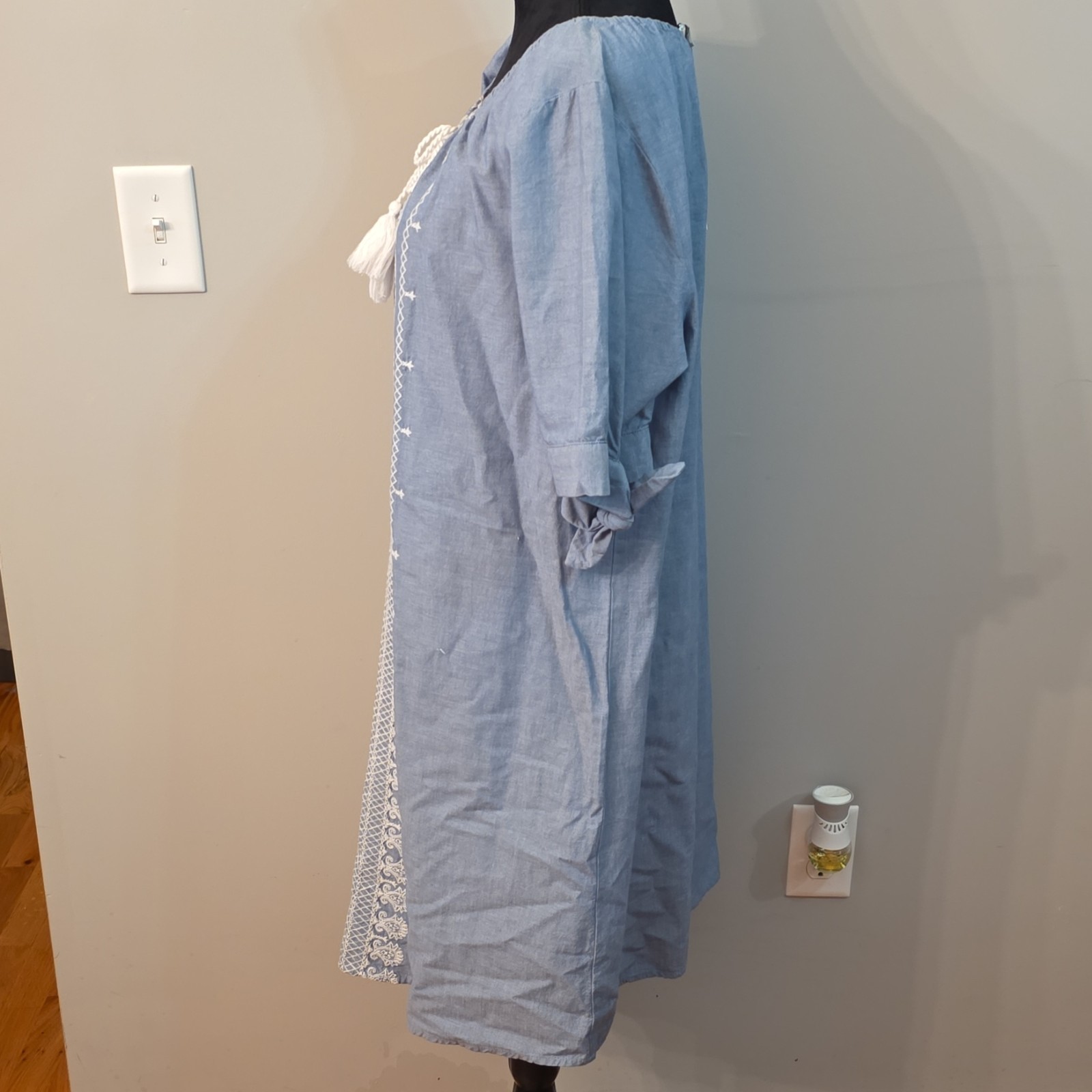 Sonoma Blue Chambray Embroidered Tassel Tie Scoop Neck Shift Knee XXL