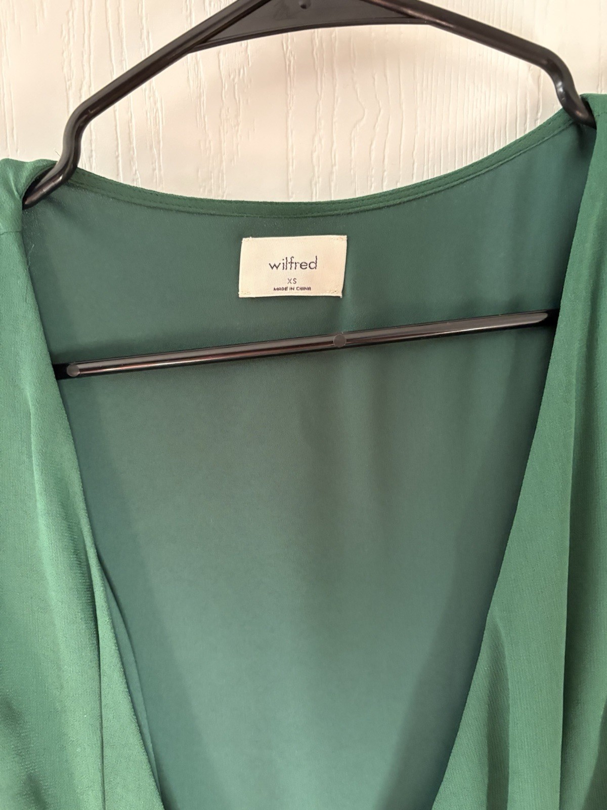 WILFRED Wilfred Dress Size Small Green Beaune Botany Wrap Pleated Skirt