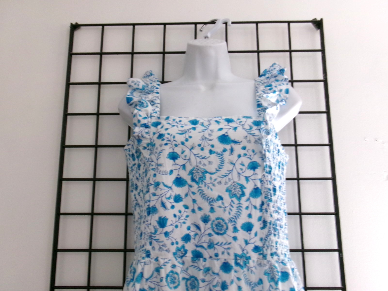 DRAPER JAMES 🌸 SIZE MEDIUM==STRETCH BODICE / AQUA FLORAL PRINT / MAXI DRESS