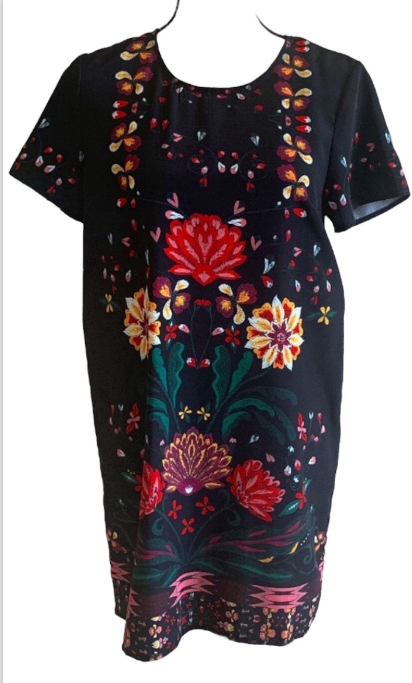 MINK PINK Wisdom Tee Short Sleeve Shift Dress black floral Size M Bohemian Boho