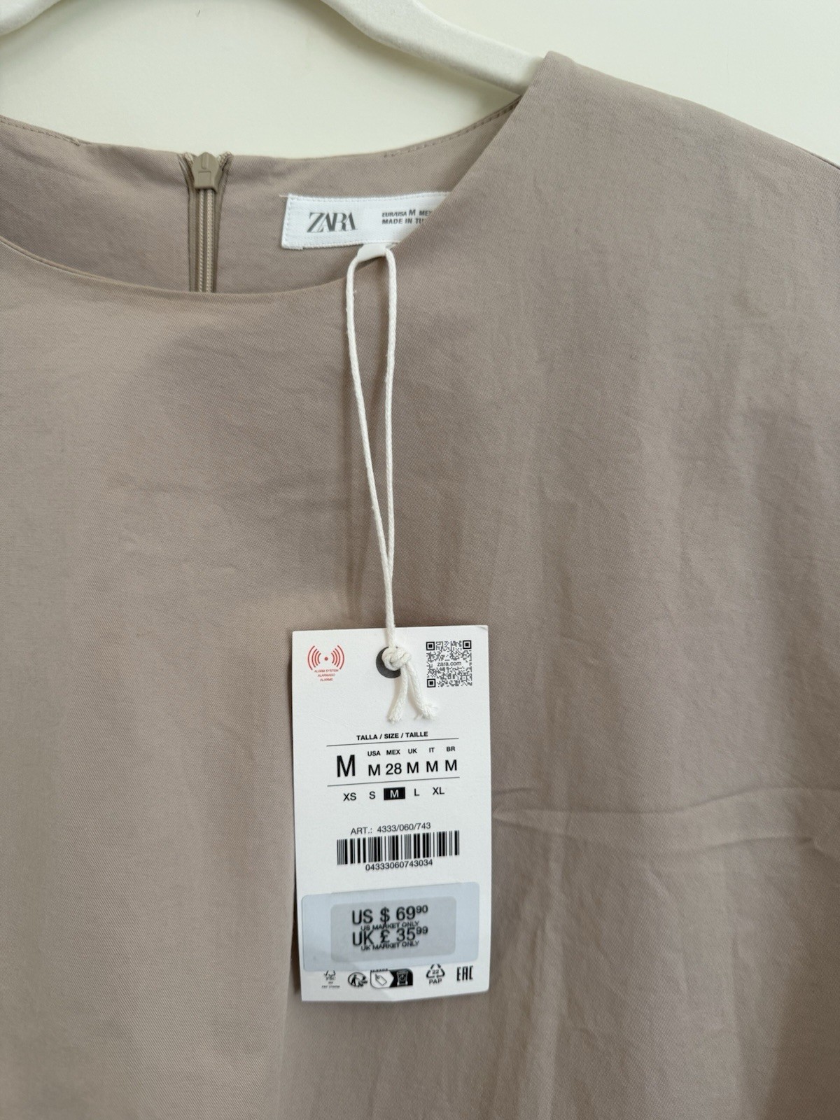 NWT ZARA Women’s Beige Solid Shift Dress Short Sleeve Crew Neck Pockets Zip, M