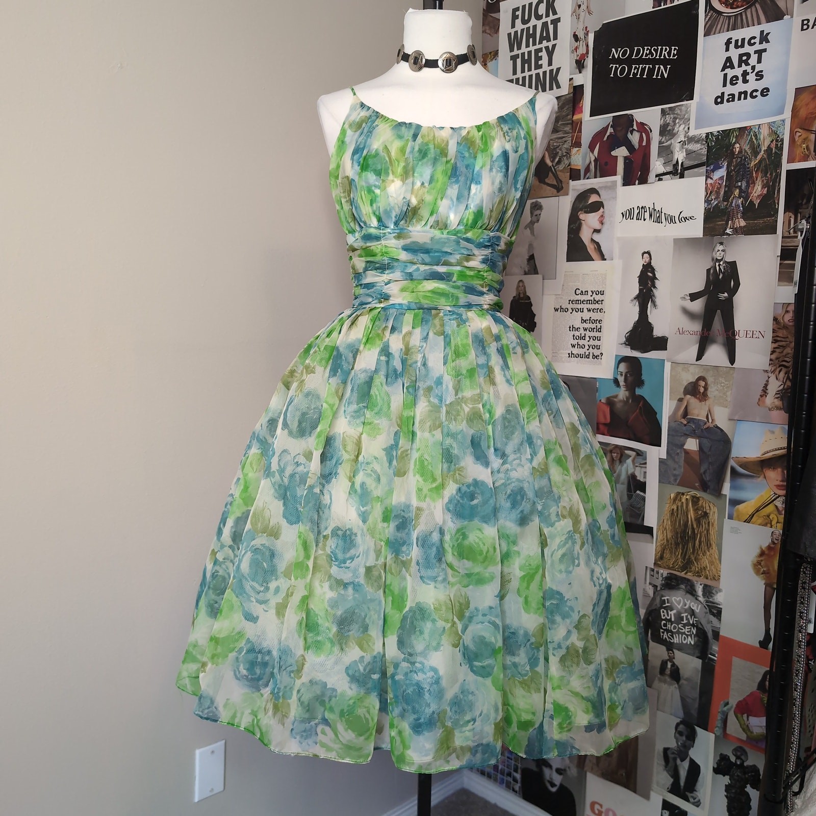 Floral Watercolor Print Midi Dress Vintage 1950s