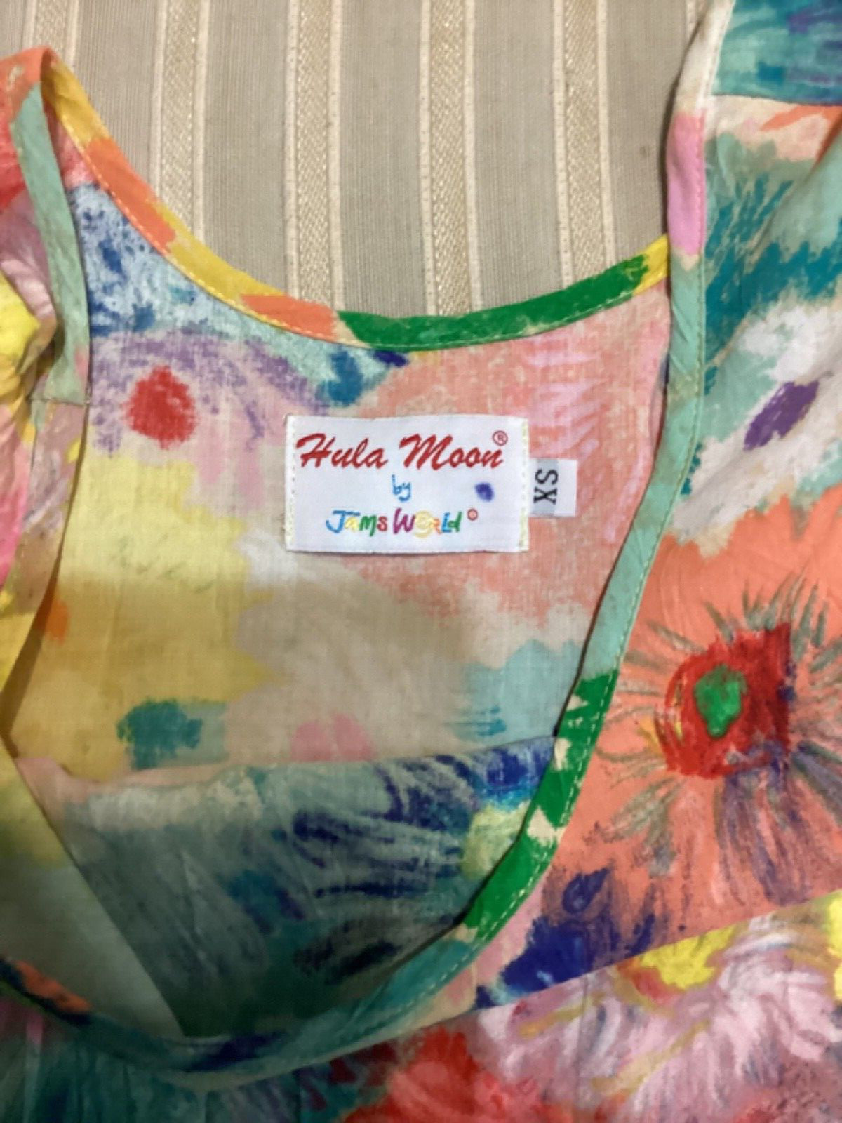 Jams World Hula Moon “Burst” Floral Dress Made in Hawaii (XS)