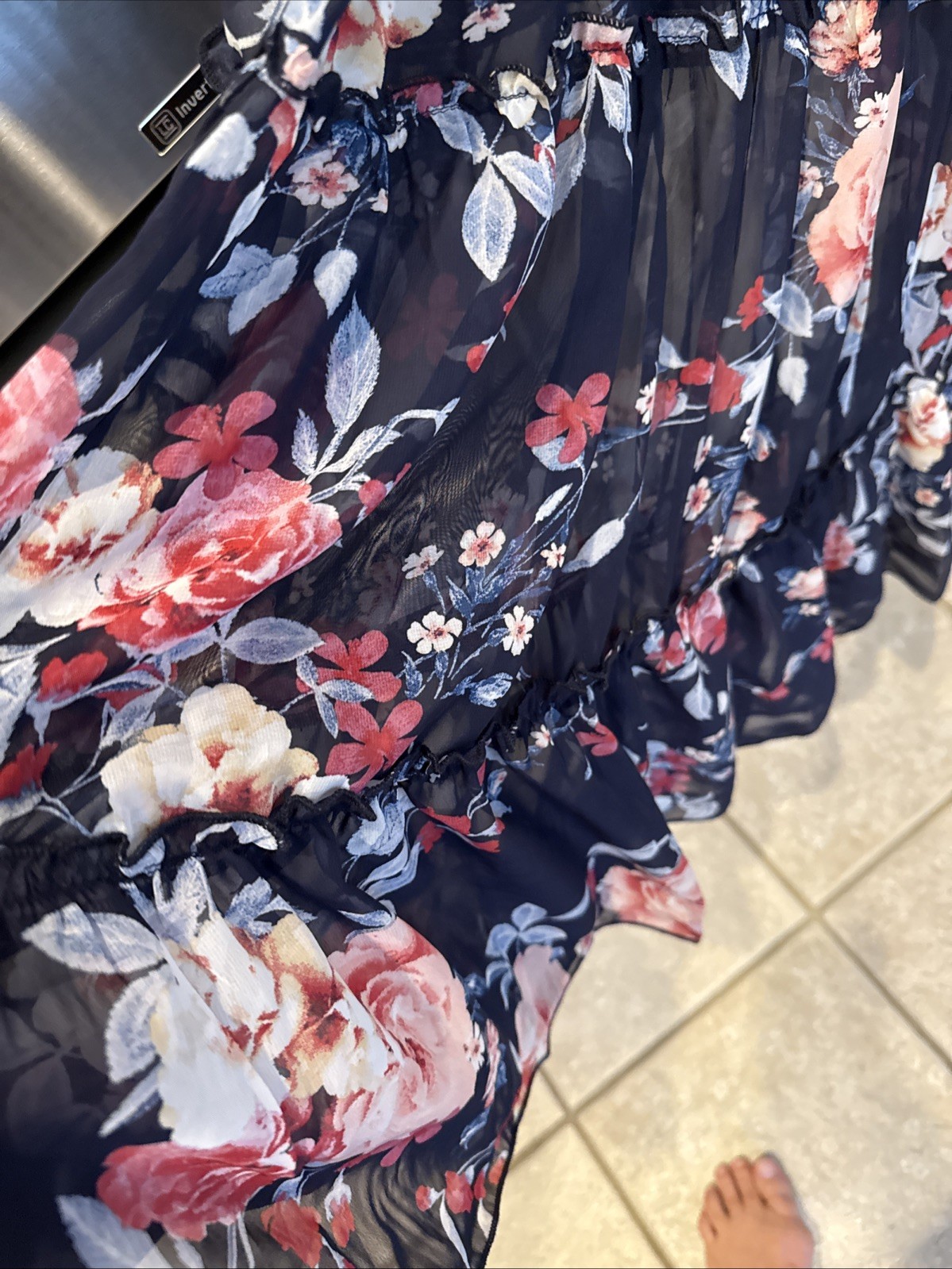 GORGEOUS En focus Studio Florist Maxi Dress Size 10/ Medium Brand New with Tags