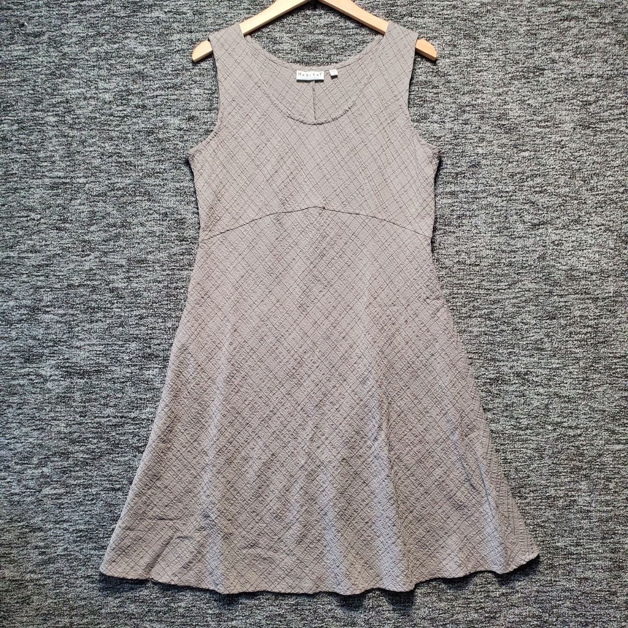 Habitat Dress Women Large Grey Taupe Textured Seersucker Sleeveless Minimalist