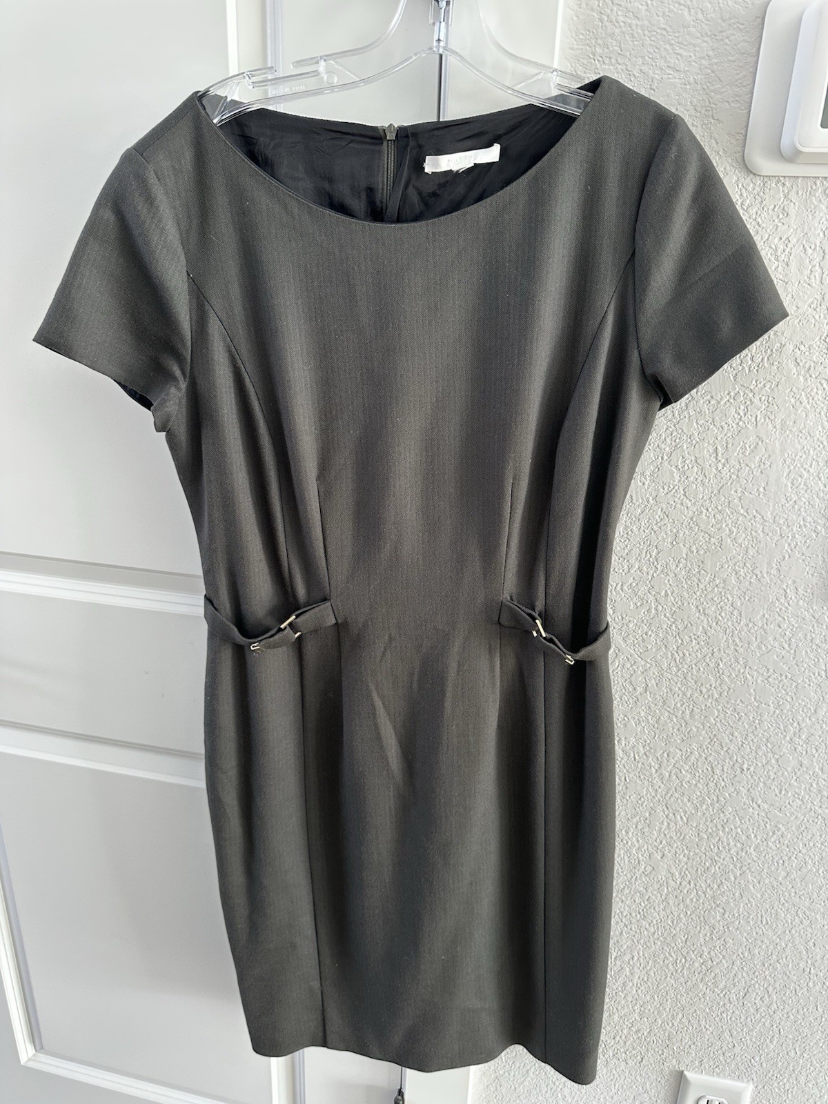 Hugo Boss Womens 8 Sheath Dress Gray Virgin Wool Blend Career Minimalist V Neck