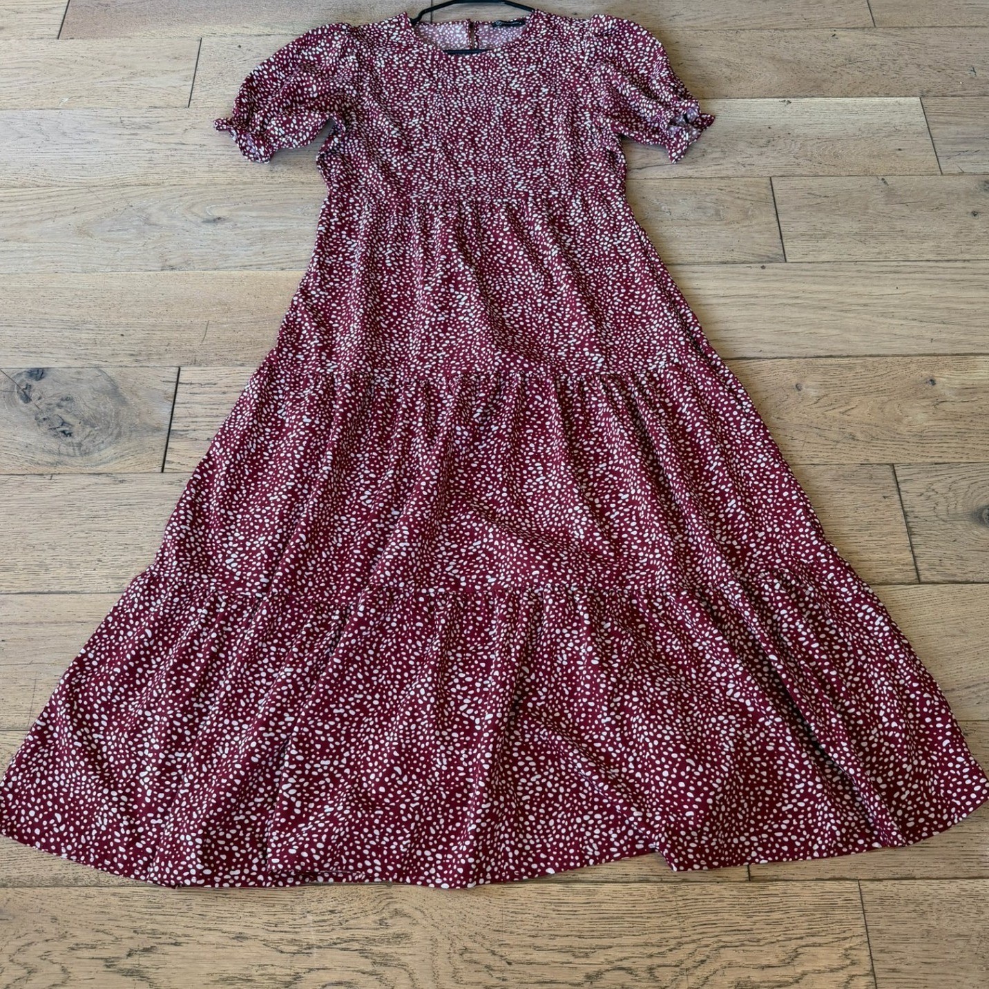 PrettyGarden Maxi Dress Medium Burgundy Spotted Tiered Puff Sleeve (1692)