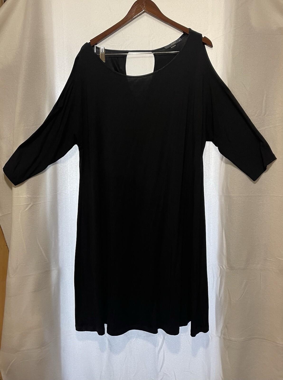 Tart Women’s Black Casual Dress Size 2X Cold Shoulder 3/4 Sleeve