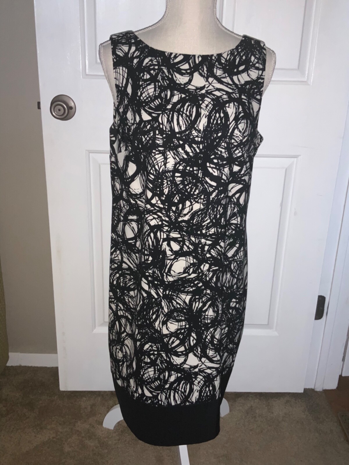 🌸 AB Studio Ladies Black White Polyester Sleeveless Shift Dress Size14 (D20) 🌸